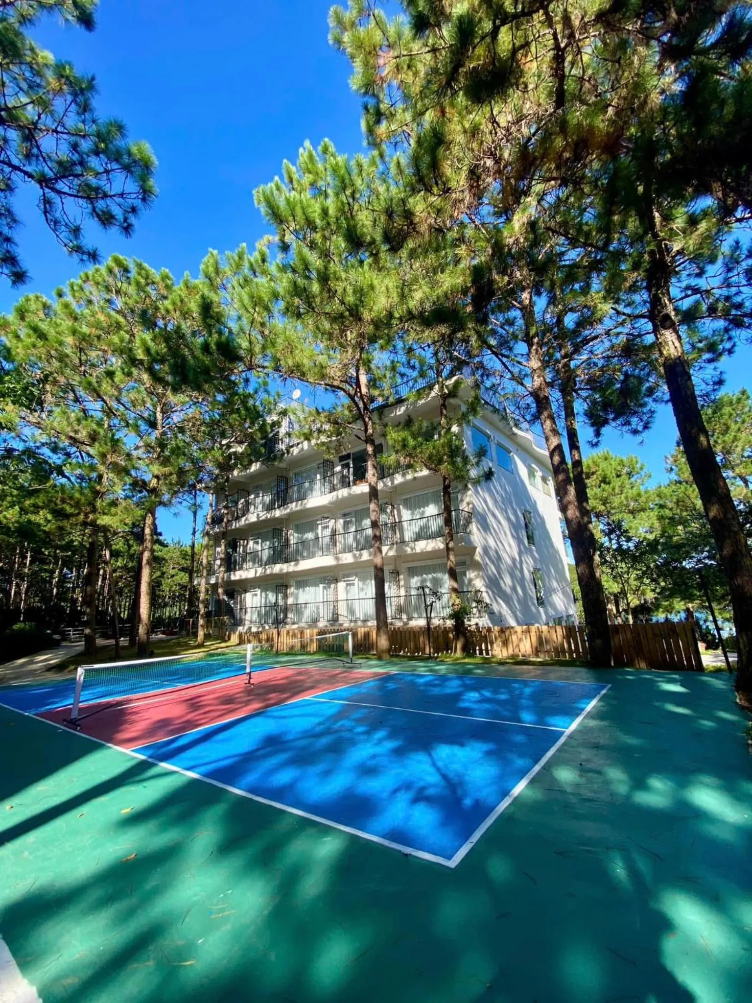 Sports in Romeo & Juliet Dalat