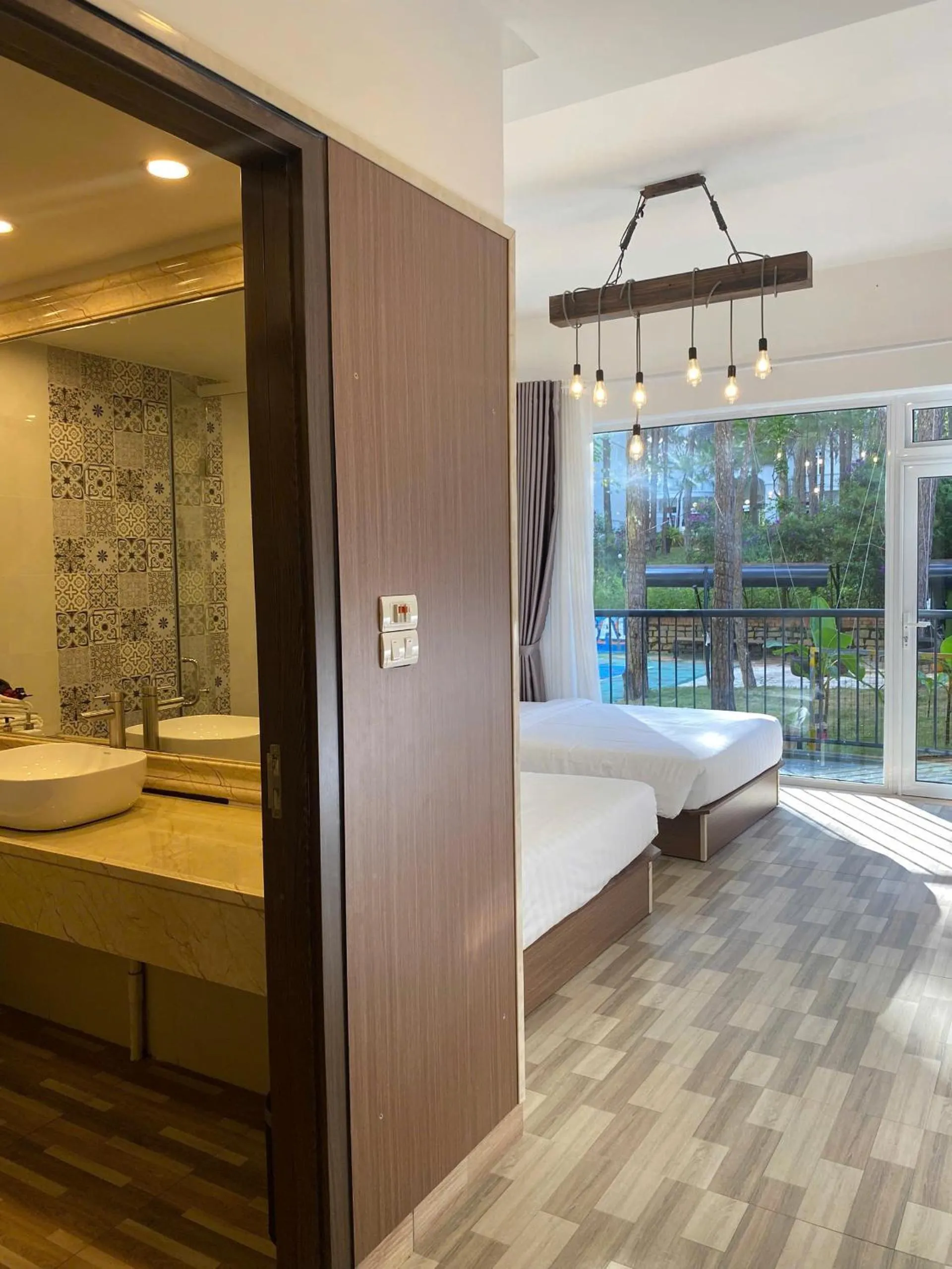 Romeo & Juliet Dalat