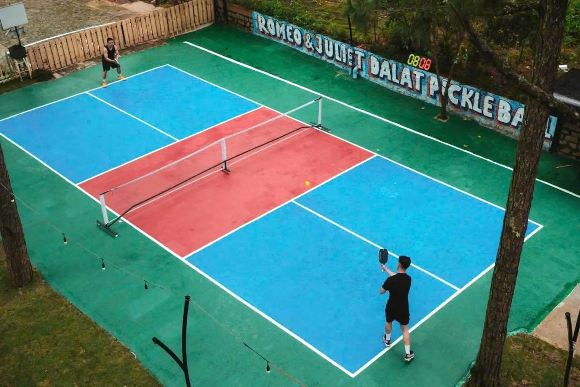 Sports in Romeo & Juliet Dalat