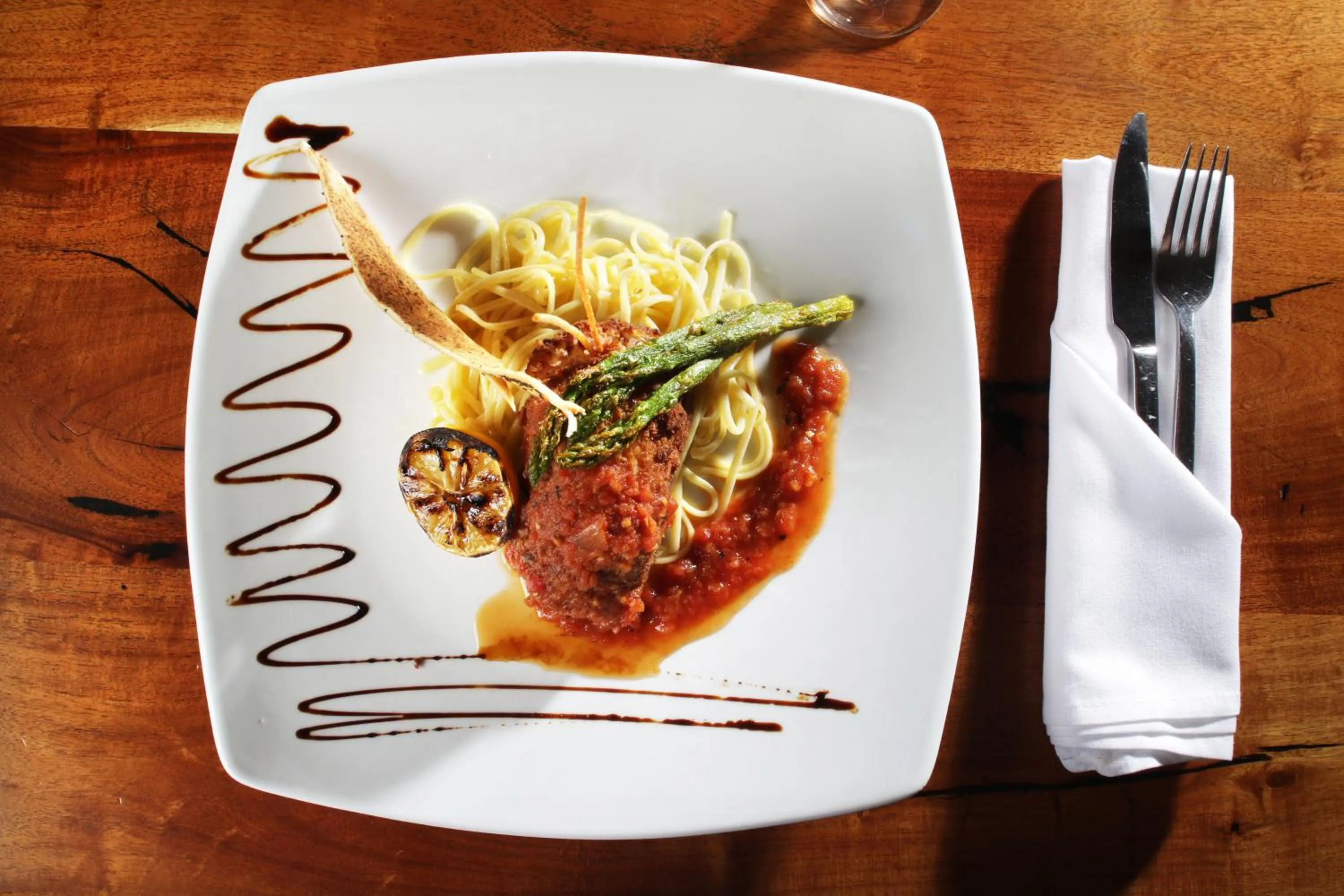 Restaurant/places to eat in Holiday Inn Hotel & Suites Hermosillo Aeropuerto by IHG