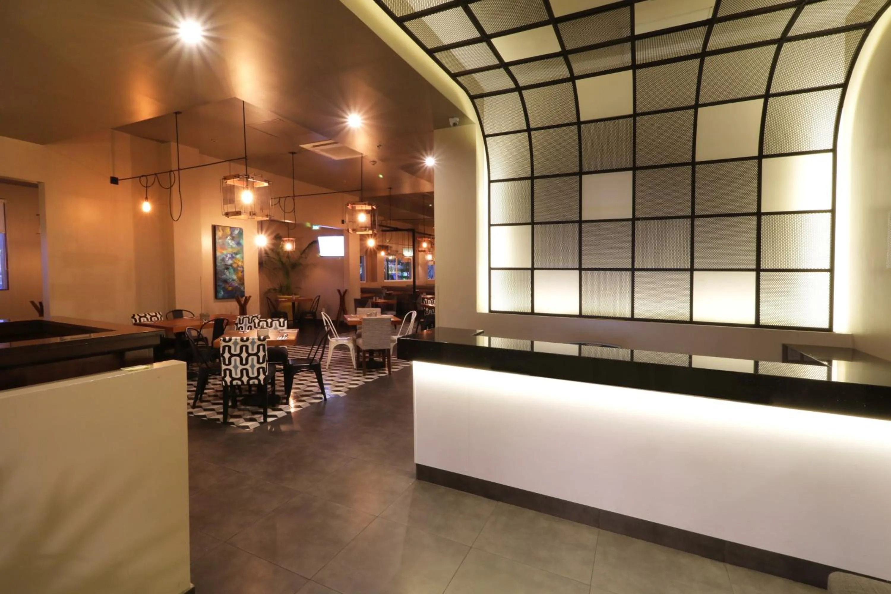 Restaurant/places to eat in Holiday Inn Hotel & Suites Hermosillo Aeropuerto by IHG