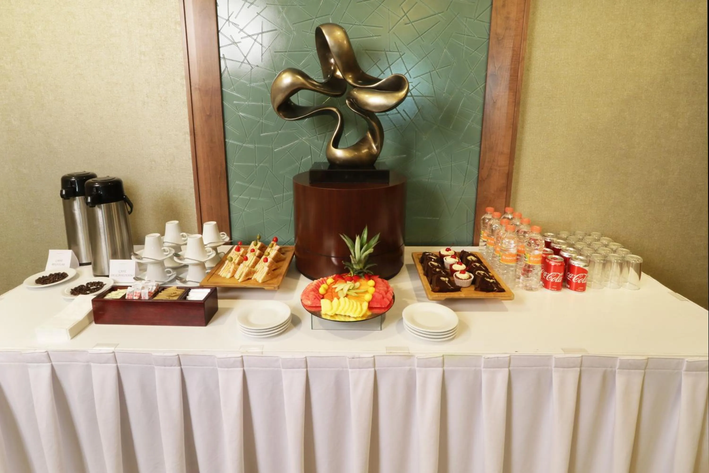 Meeting/conference room in Holiday Inn Hotel & Suites Hermosillo Aeropuerto by IHG