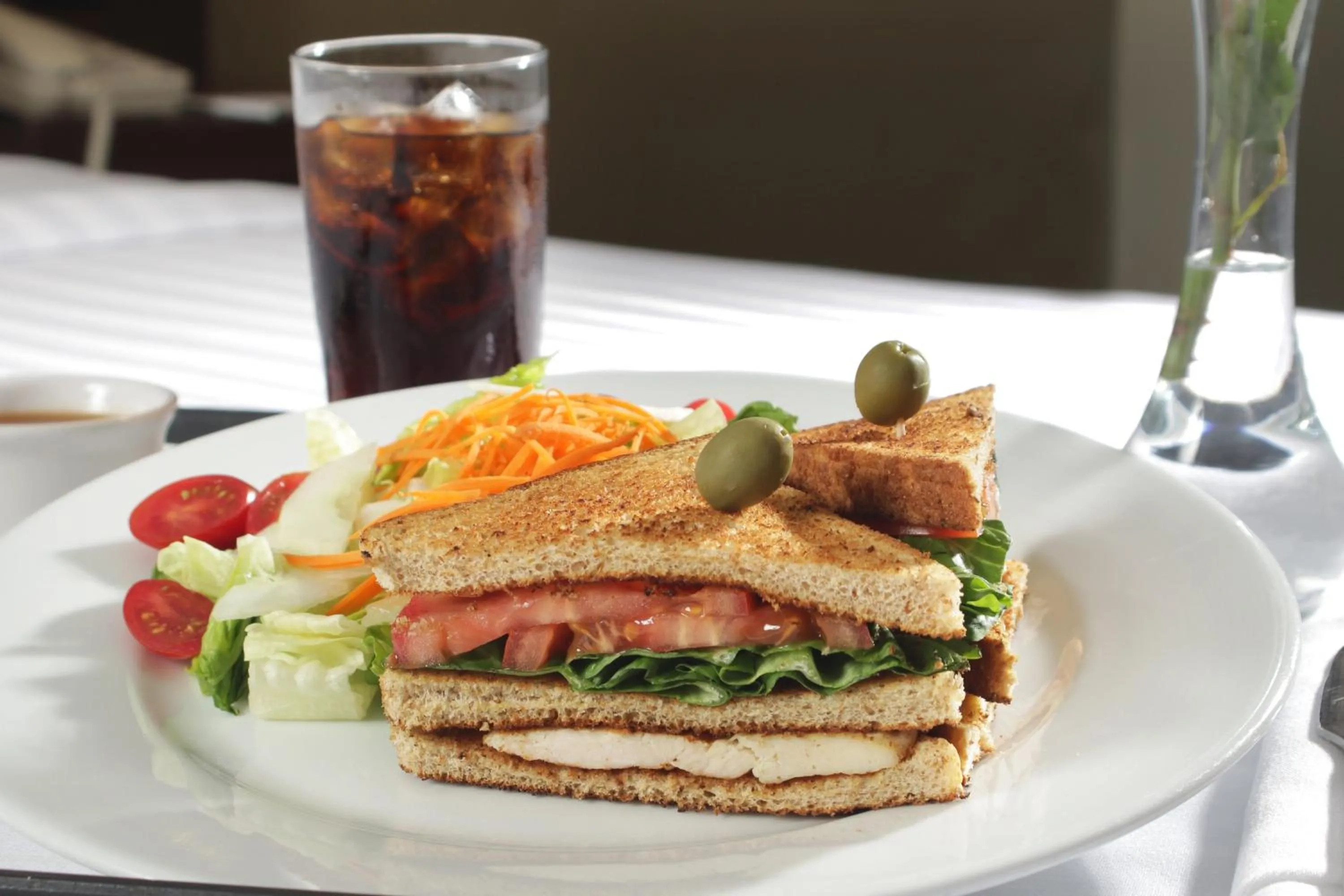 Photo of the whole room in Holiday Inn Hotel & Suites Hermosillo Aeropuerto by IHG