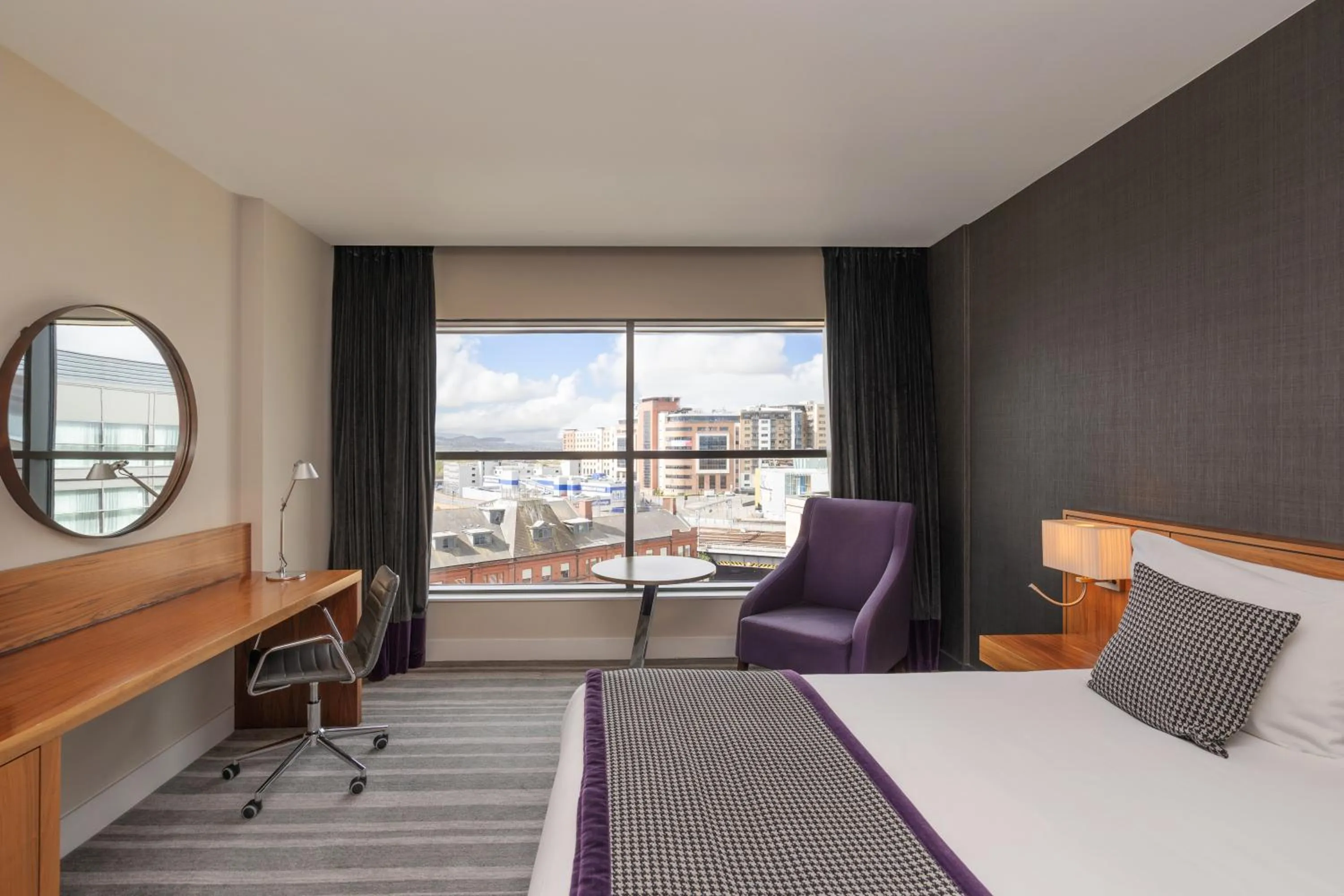 Bedroom, Bed in Crowne Plaza Newcastle - Stephenson Quarter by IHG