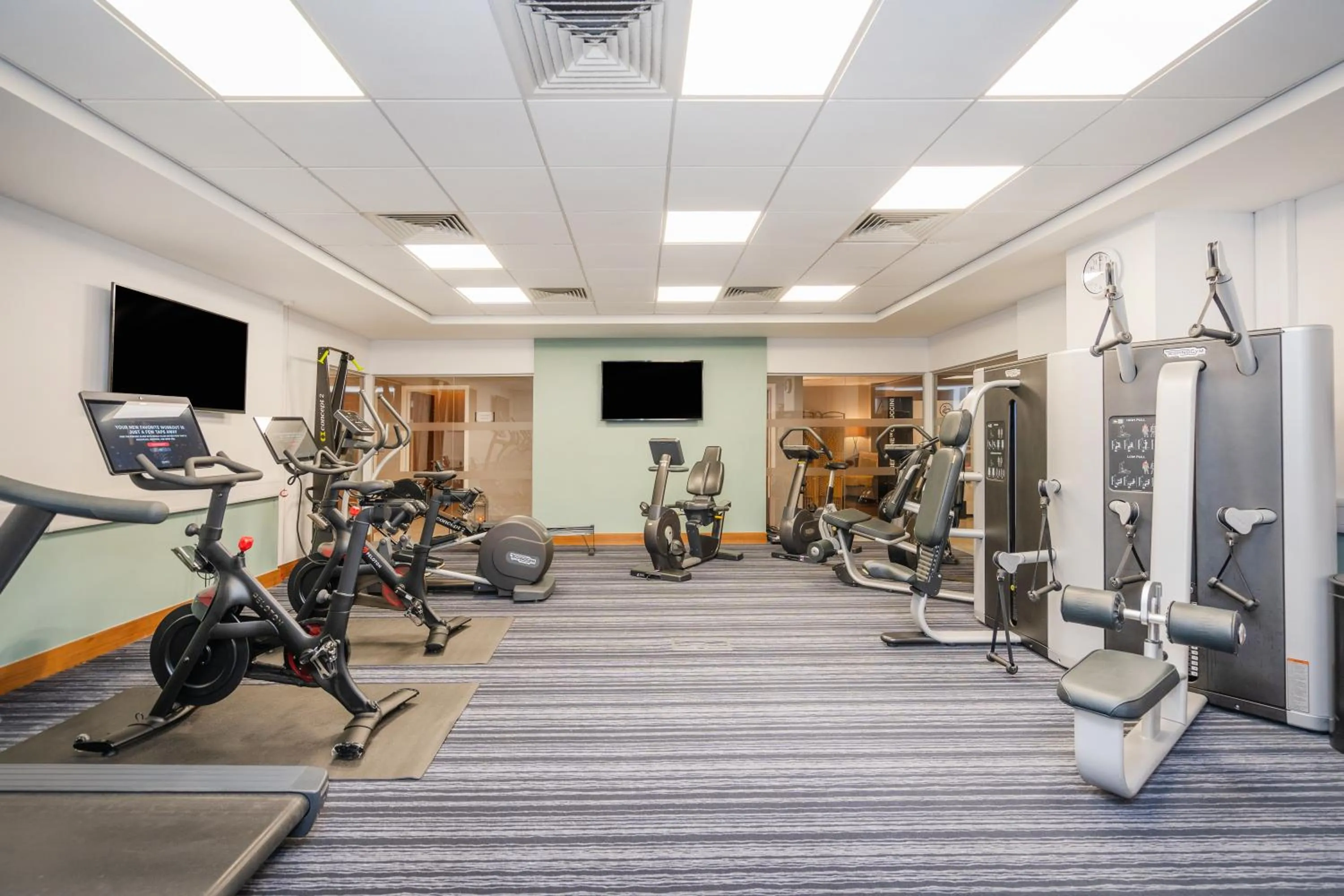 Fitness centre/facilities in Crowne Plaza Newcastle - Stephenson Quarter by IHG