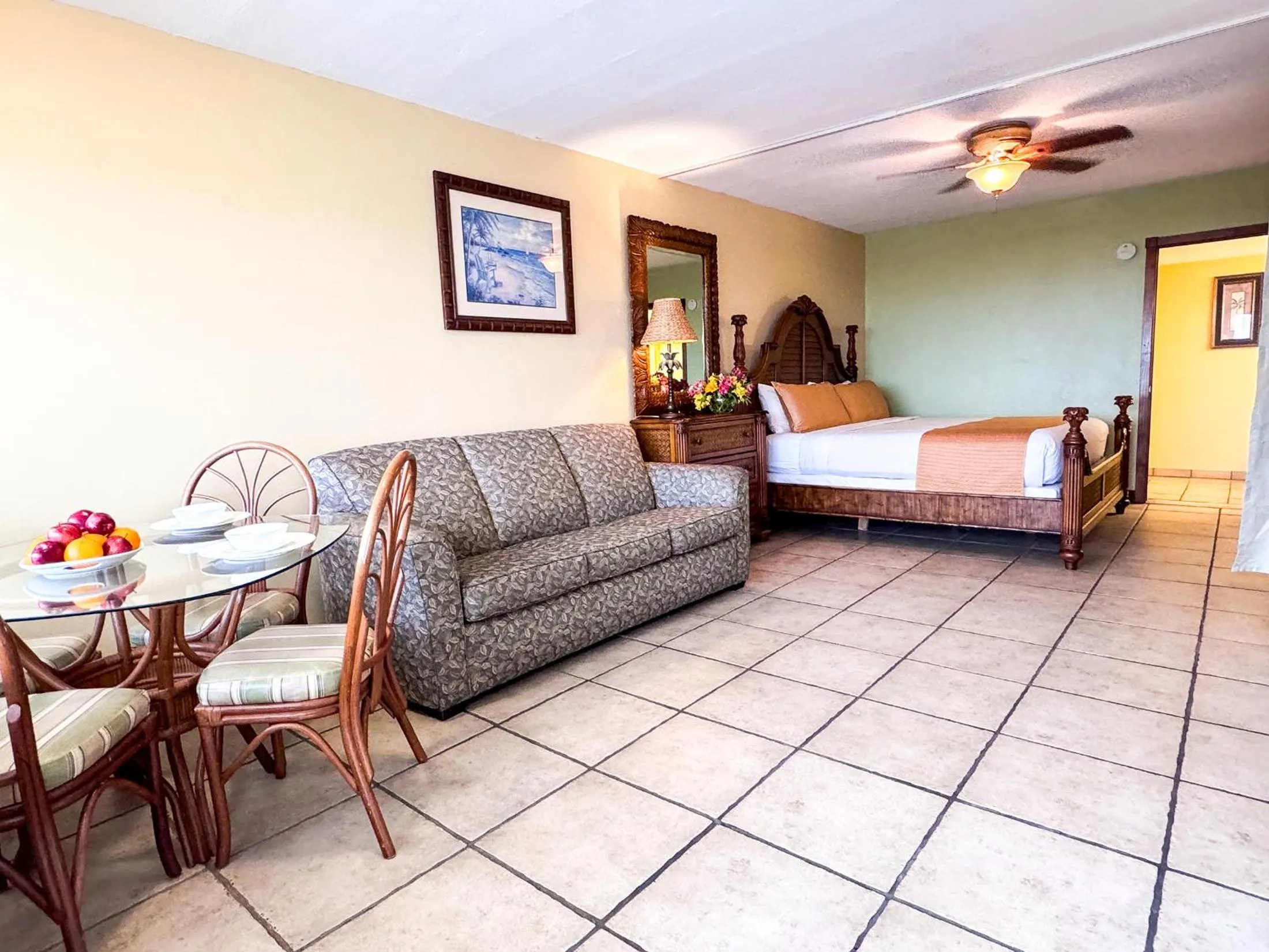 Seating area, Bed in Aqua Beach Hotel