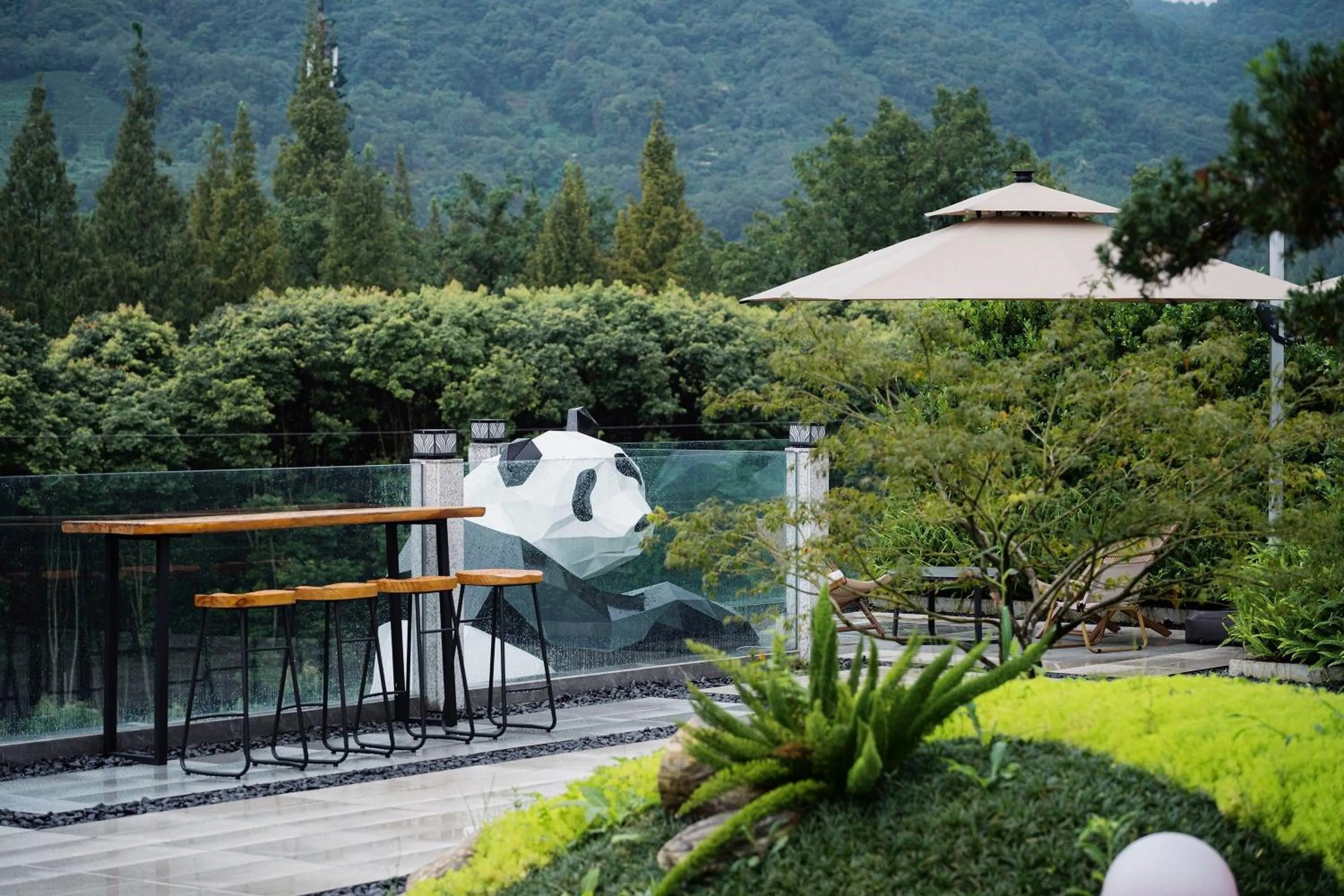 Garden in Z HOTEL- Qingchengshan