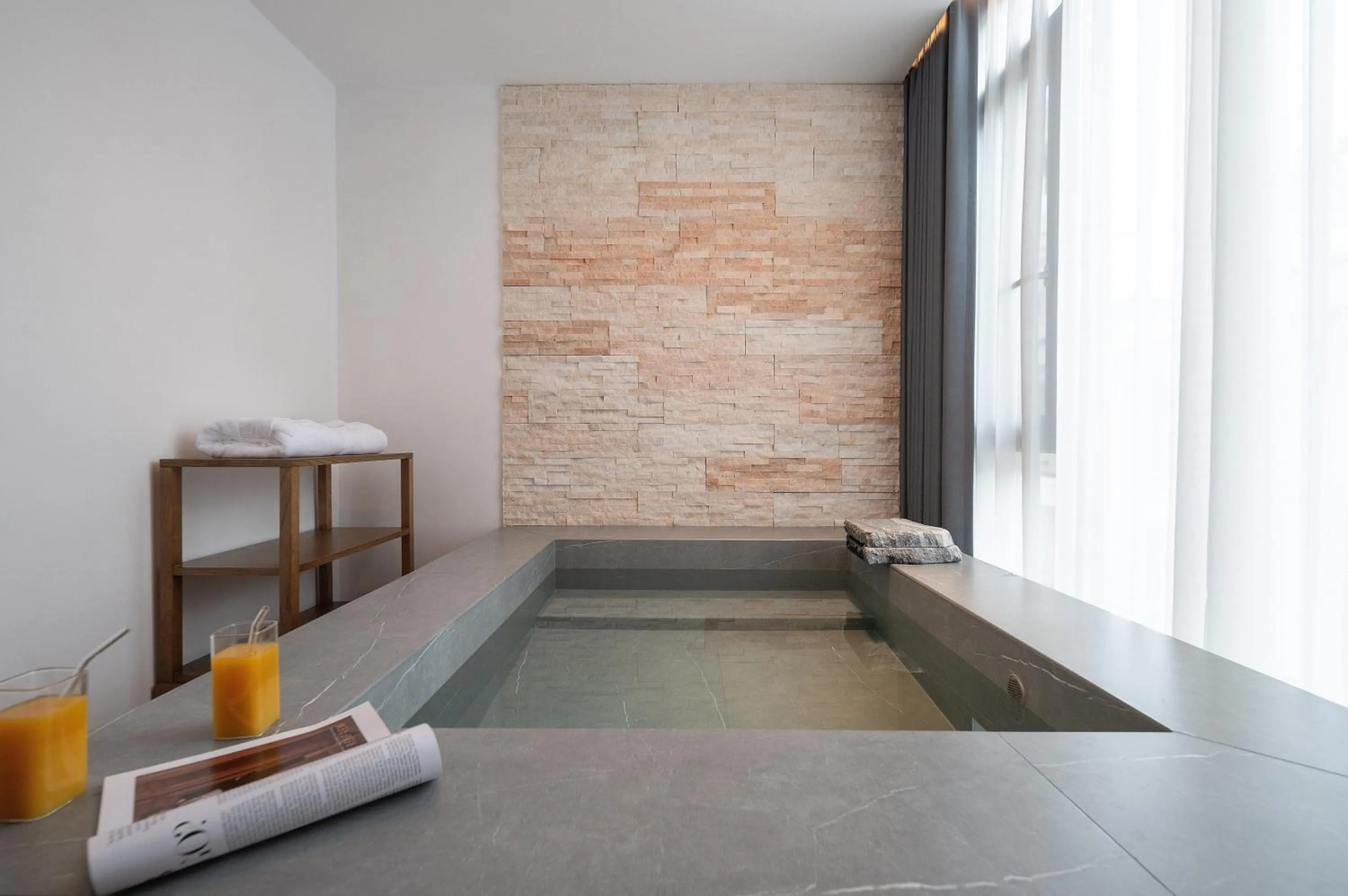 Hot Spring Bath in Z HOTEL- Qingchengshan