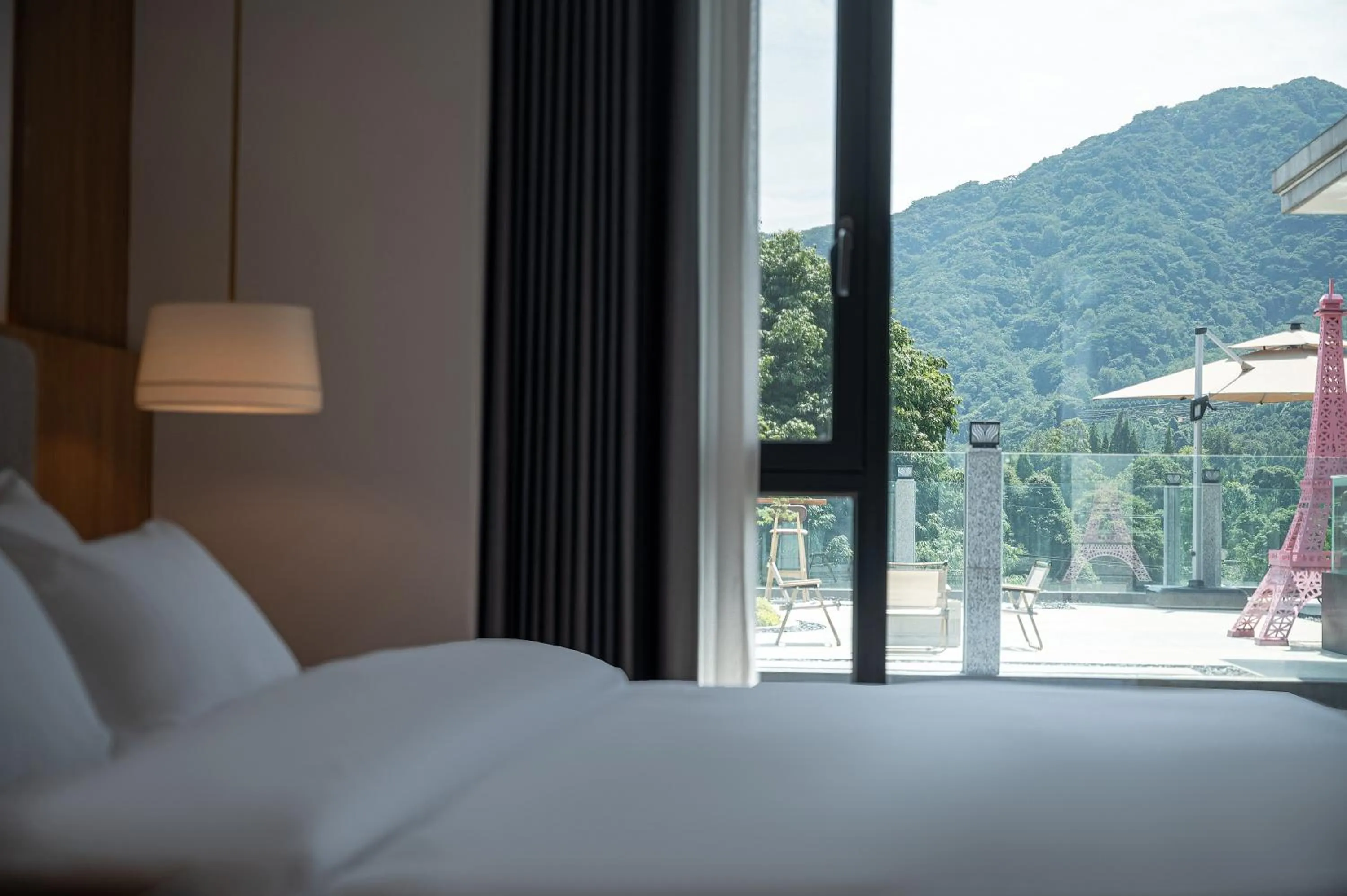 Bed in Z HOTEL- Qingchengshan