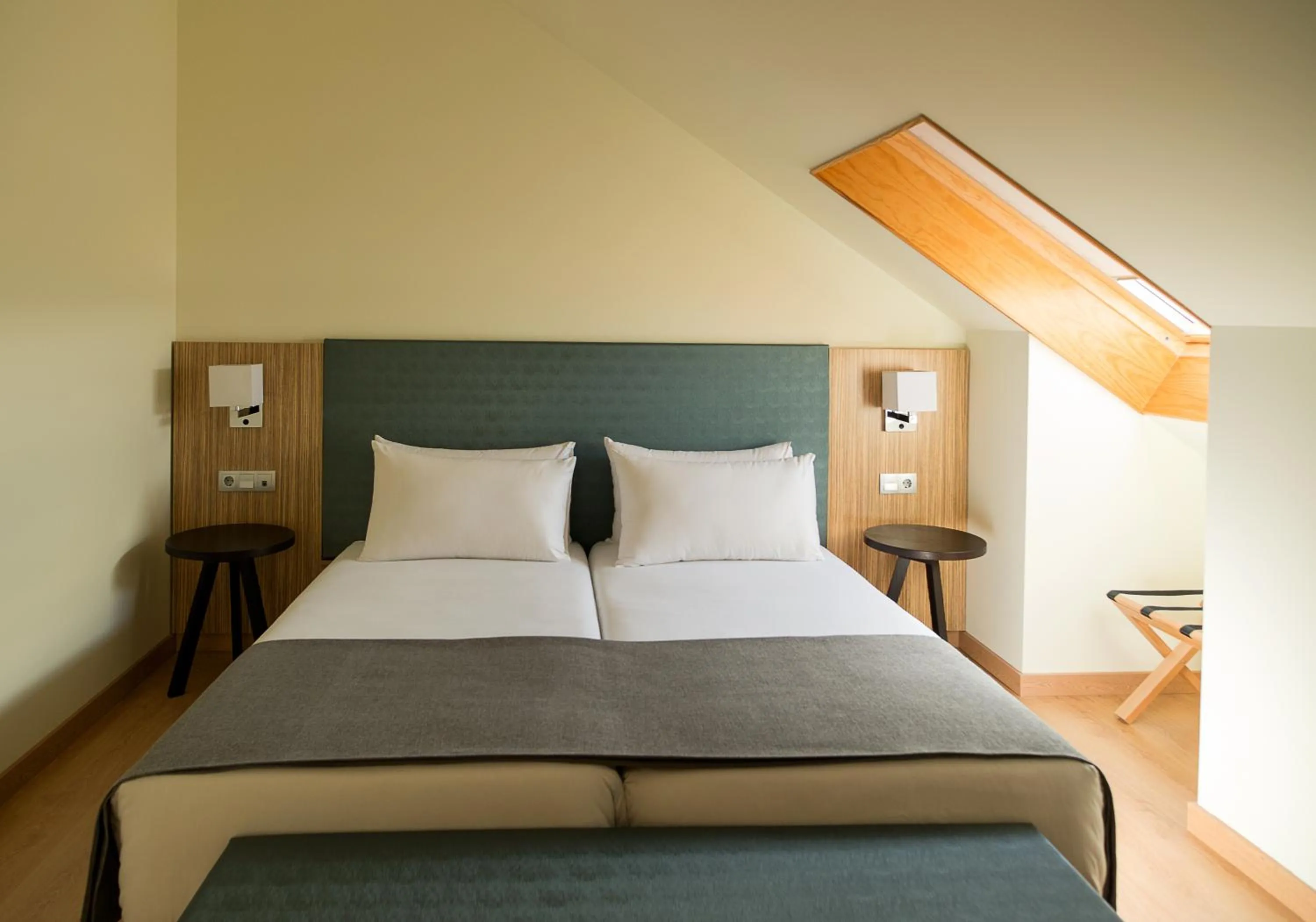 Photo of the whole room, Bed in Pousada A Lanzada