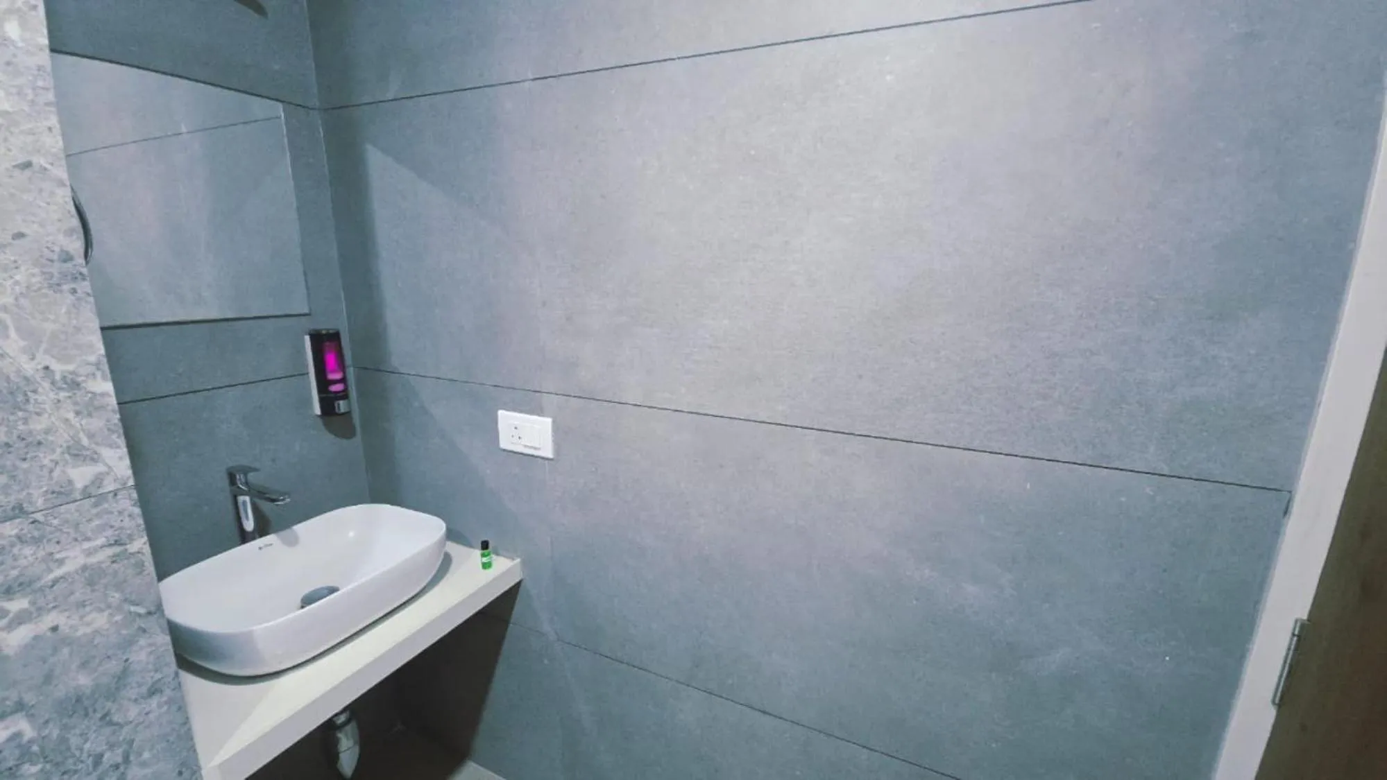 Bathroom in Hotel Laxmi Elite Karad