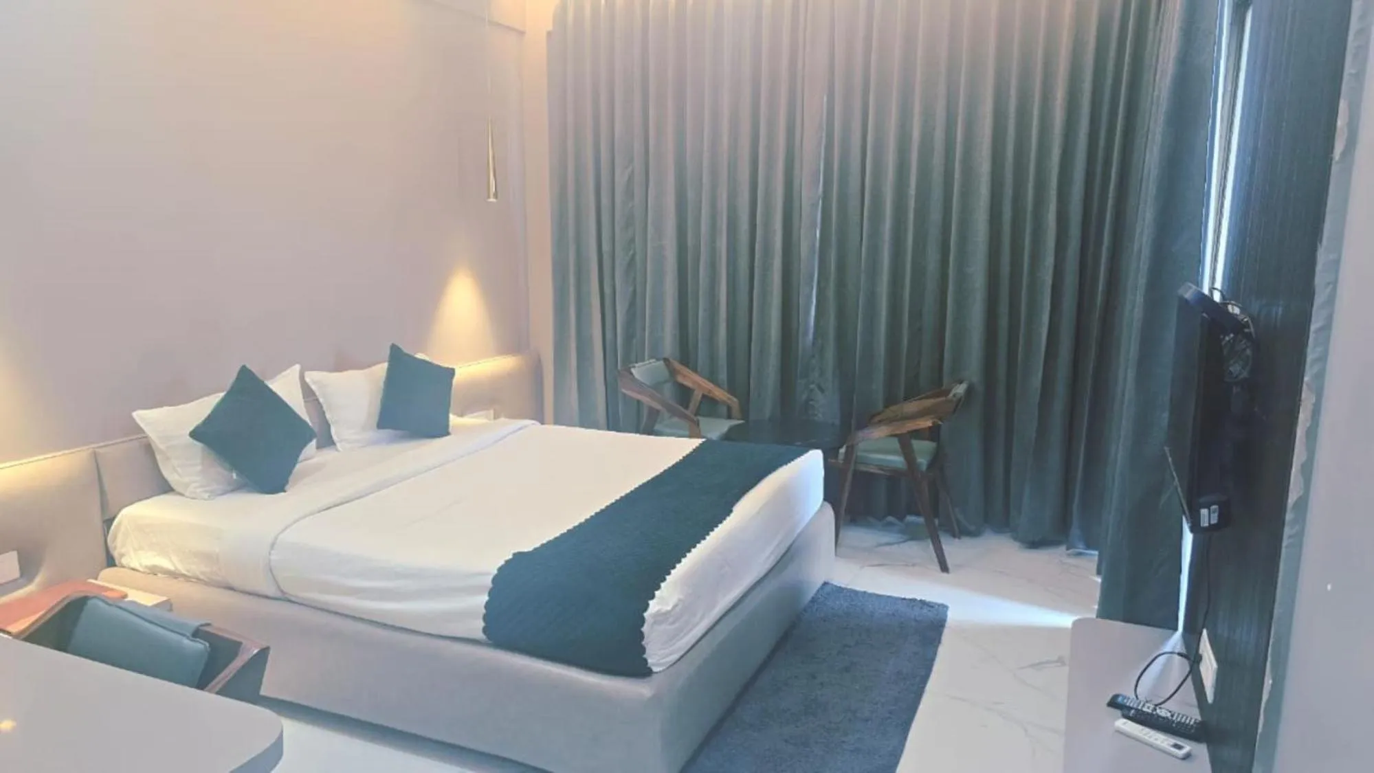 Bed in Hotel Laxmi Elite Karad