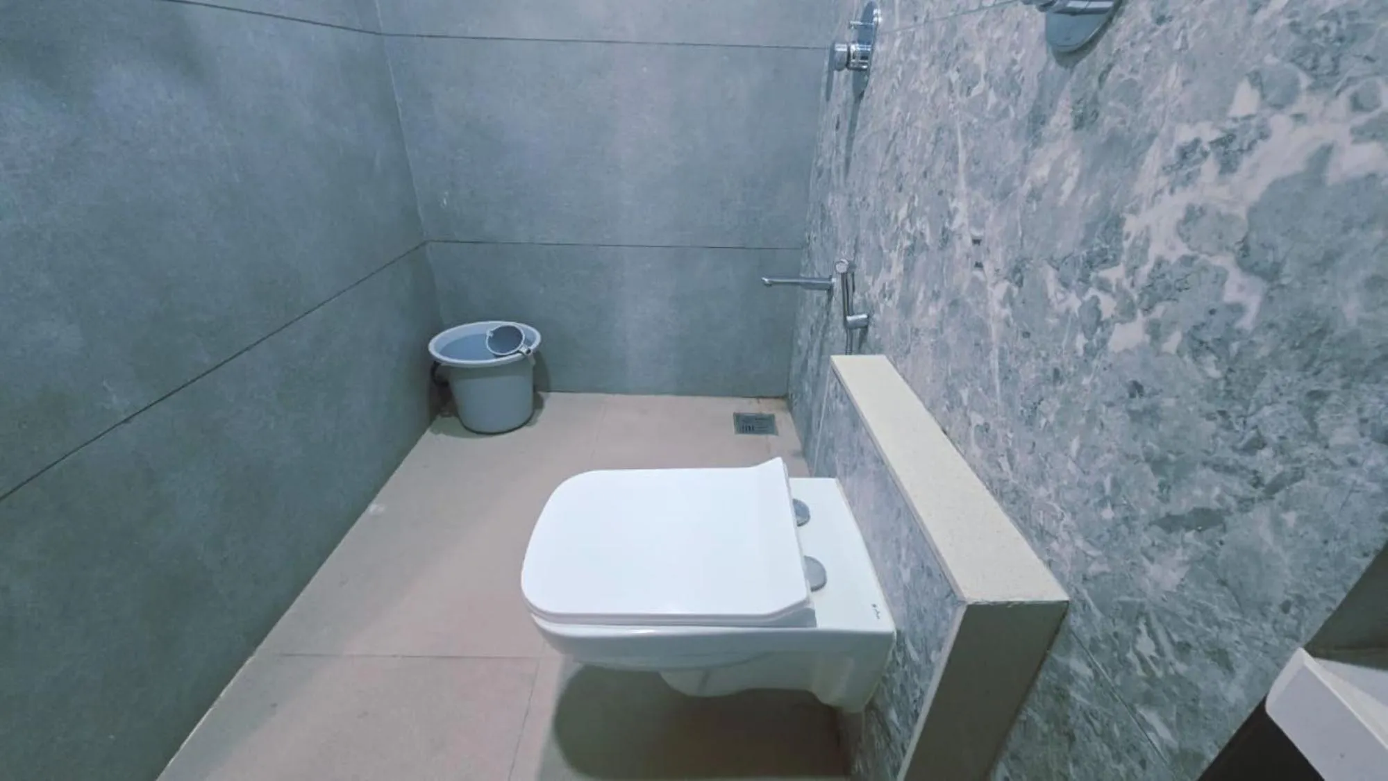 Toilet in Hotel Laxmi Elite Karad