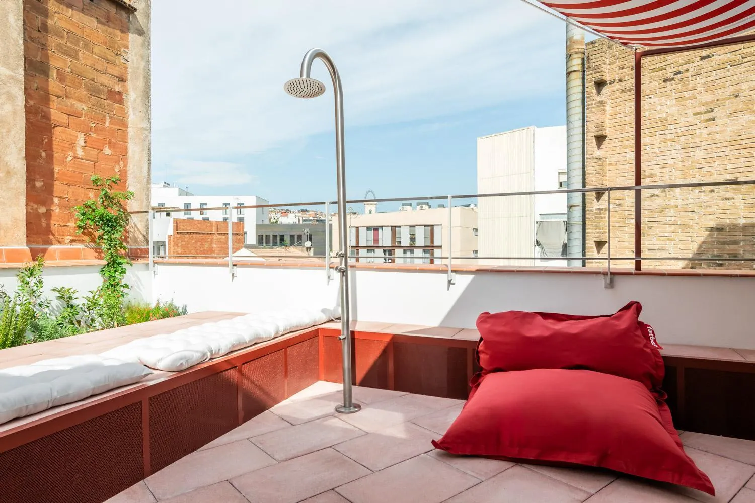 Balcony/Terrace in BYPILLOW Flamant