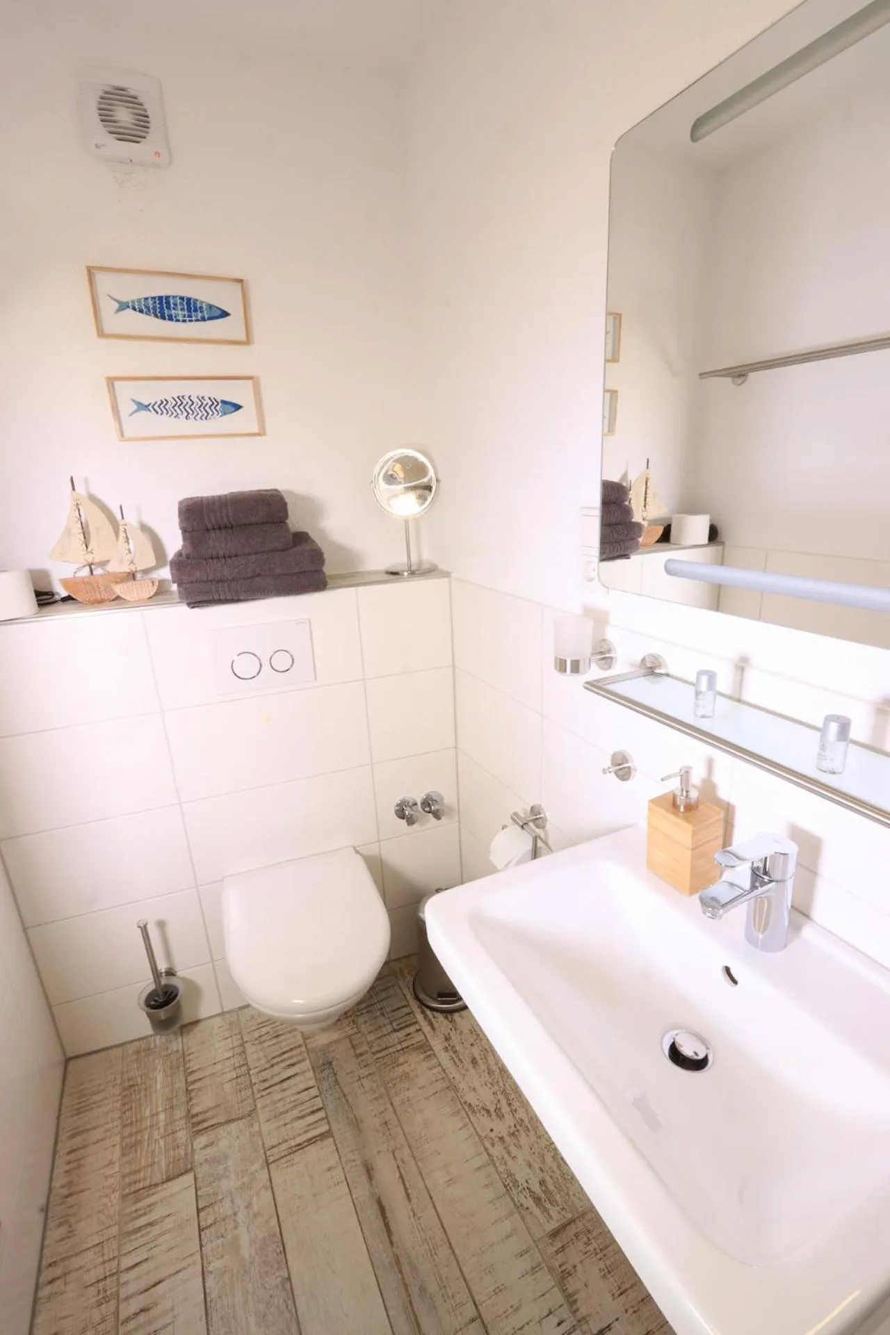 Bathroom in B&B Echternacher Hof