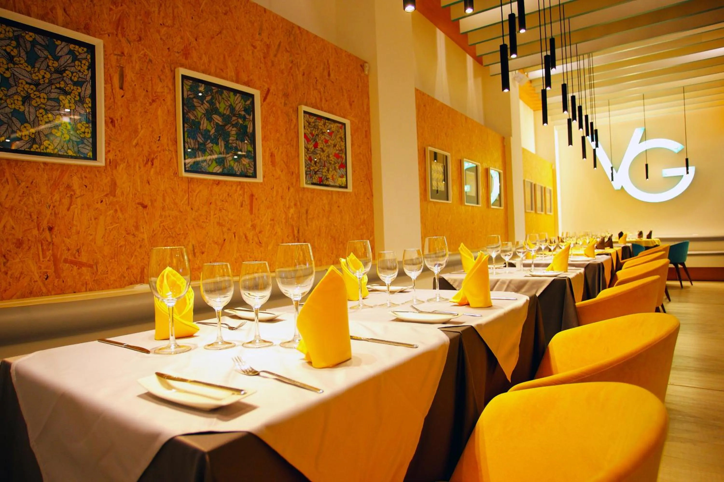 Restaurant/places to eat in Vanilla Garden Boutique Hotel - Adults Only