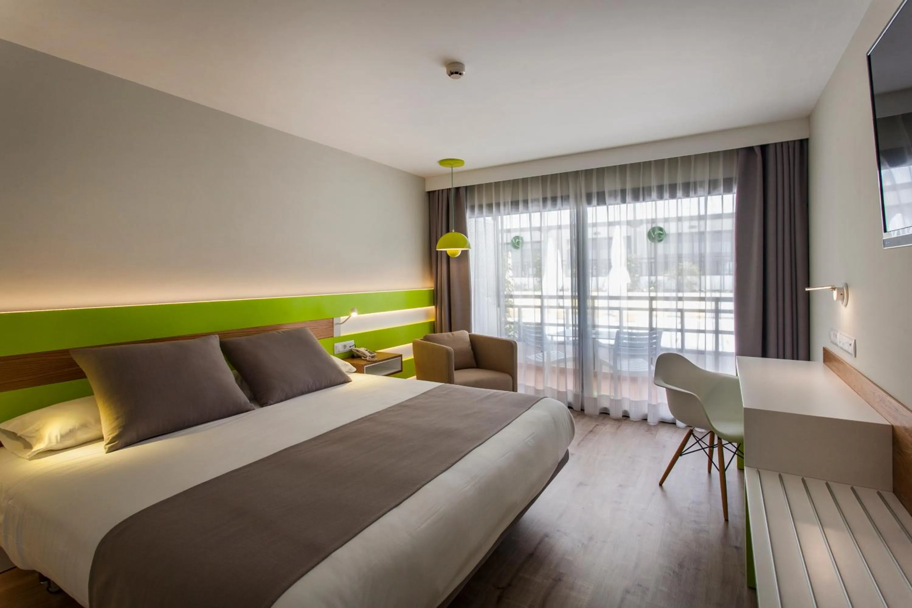 Balcony/Terrace, Bed in Vanilla Garden Boutique Hotel - Adults Only