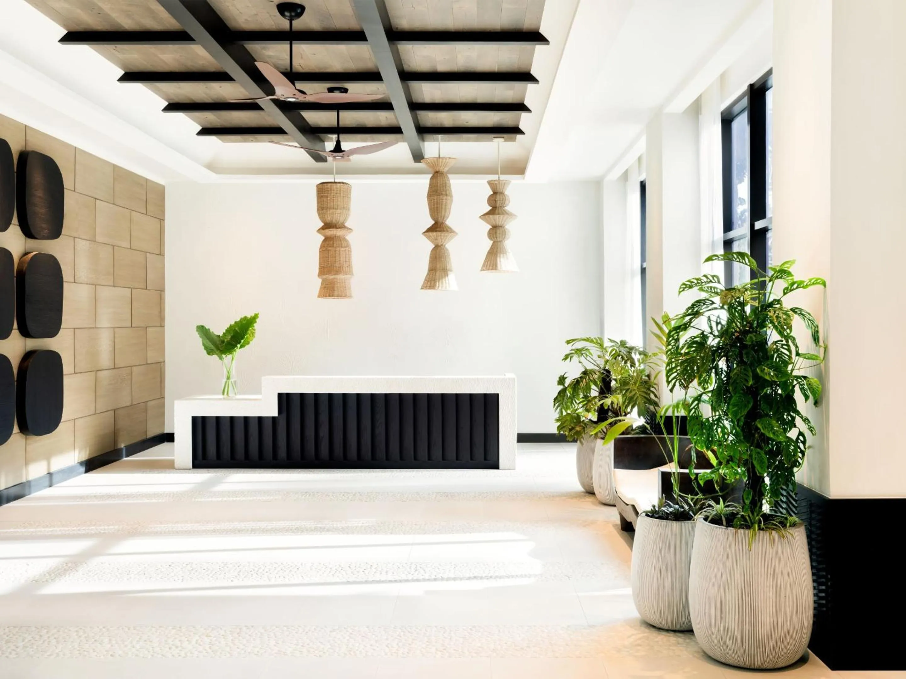 Property building, Bed in Kimpton - Grand Roatan Resort and Spa