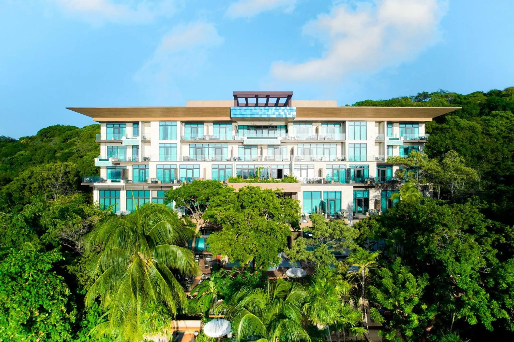 Property building in Kimpton - Grand Roatan Resort and Spa