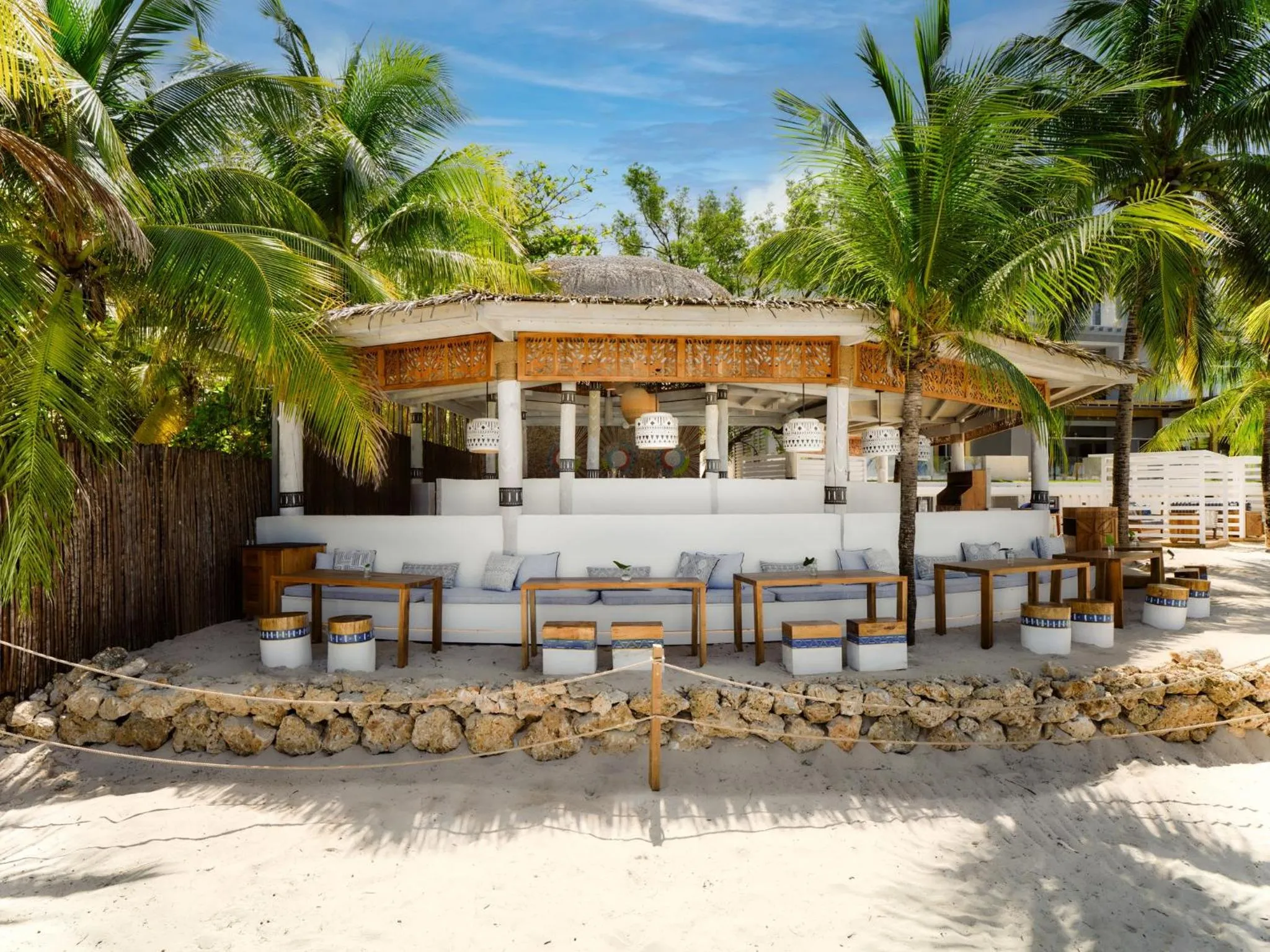 Restaurant/places to eat in Kimpton - Grand Roatan Resort and Spa