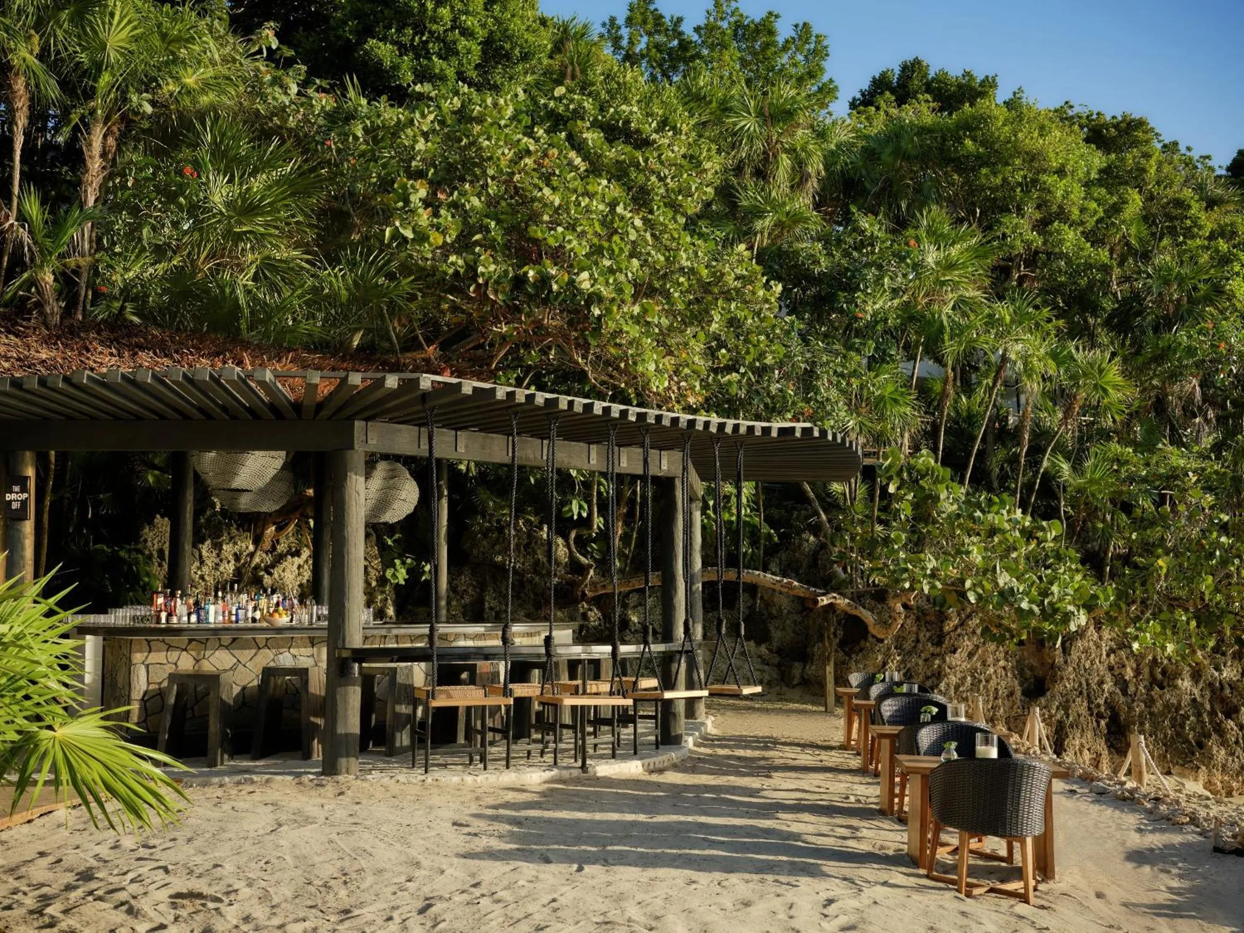 Restaurant/places to eat in Kimpton - Grand Roatan Resort and Spa