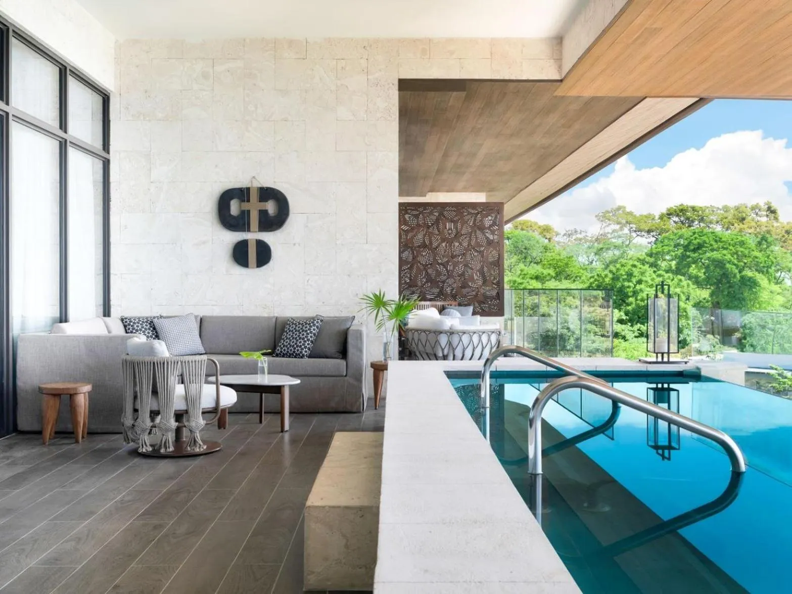 Photo of the whole room in Kimpton - Grand Roatan Resort and Spa