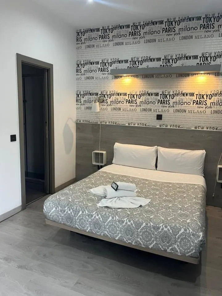 Bed in Fuencarral Rooms