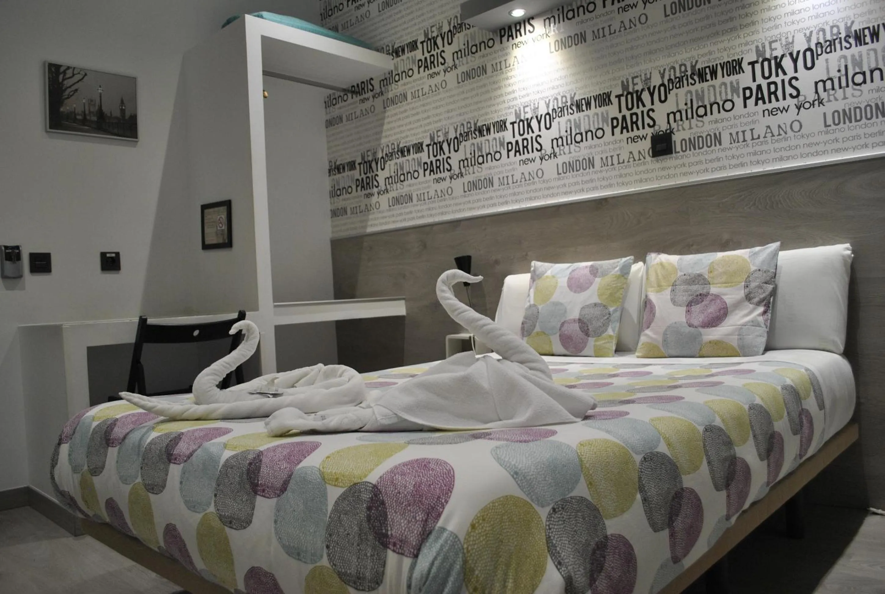 Bed in Fuencarral Rooms