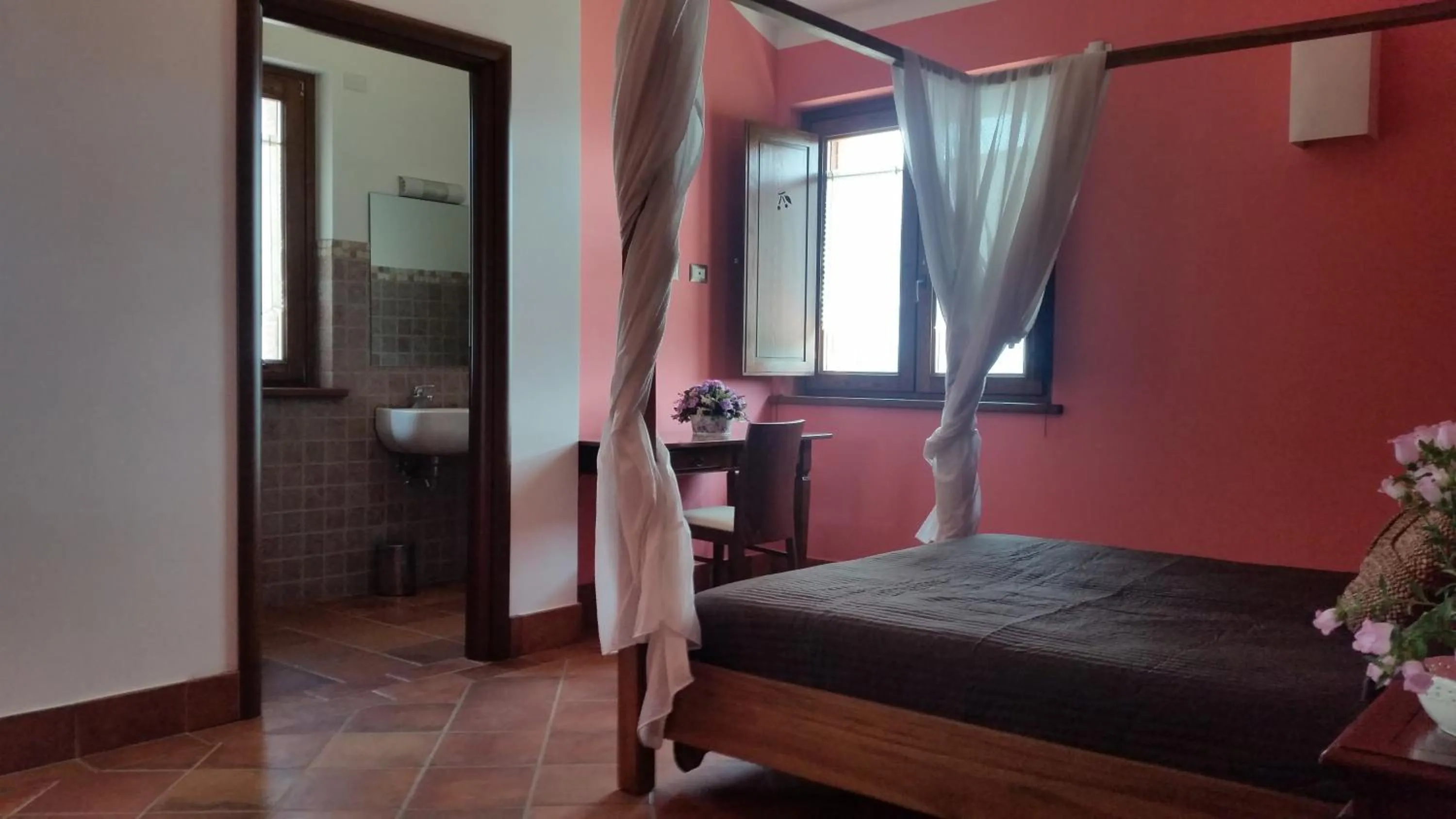 Decorative detail in Tenuta Terre dei Latini