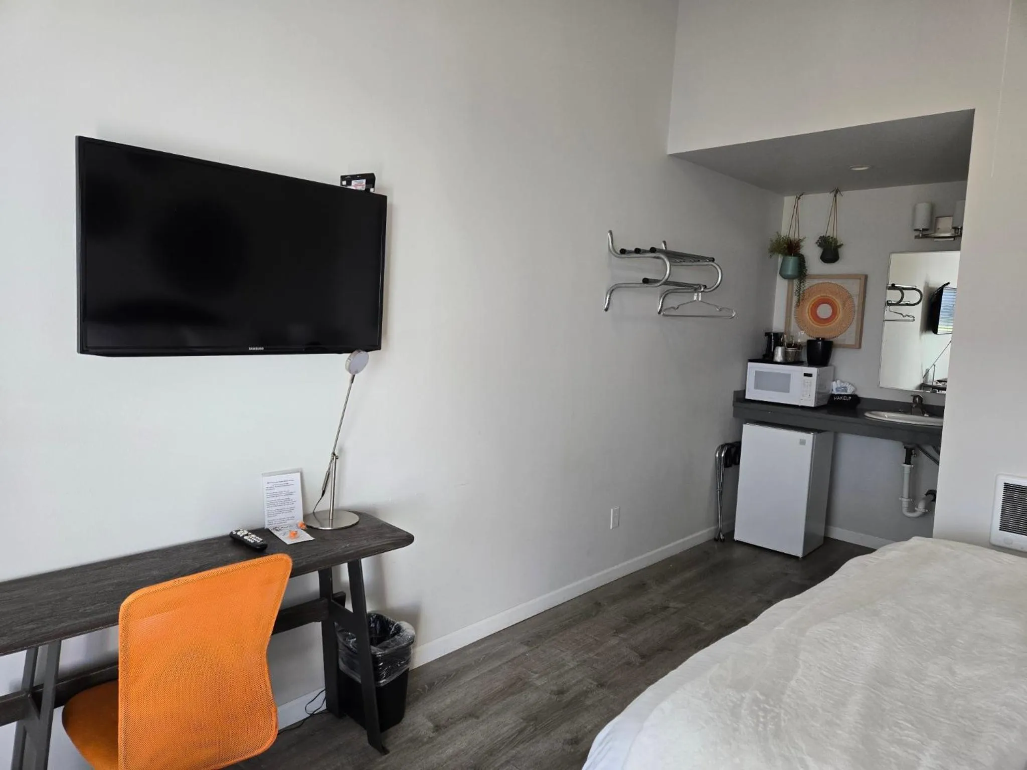 Bed in Ocean Shores Resort