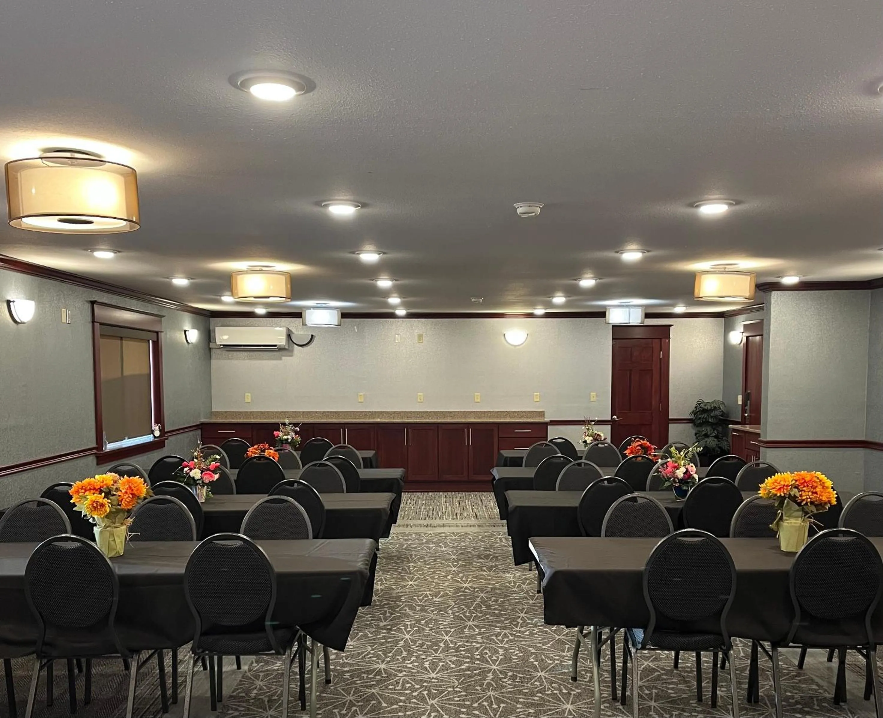 Meeting/conference room in Fireside Inn and Suites