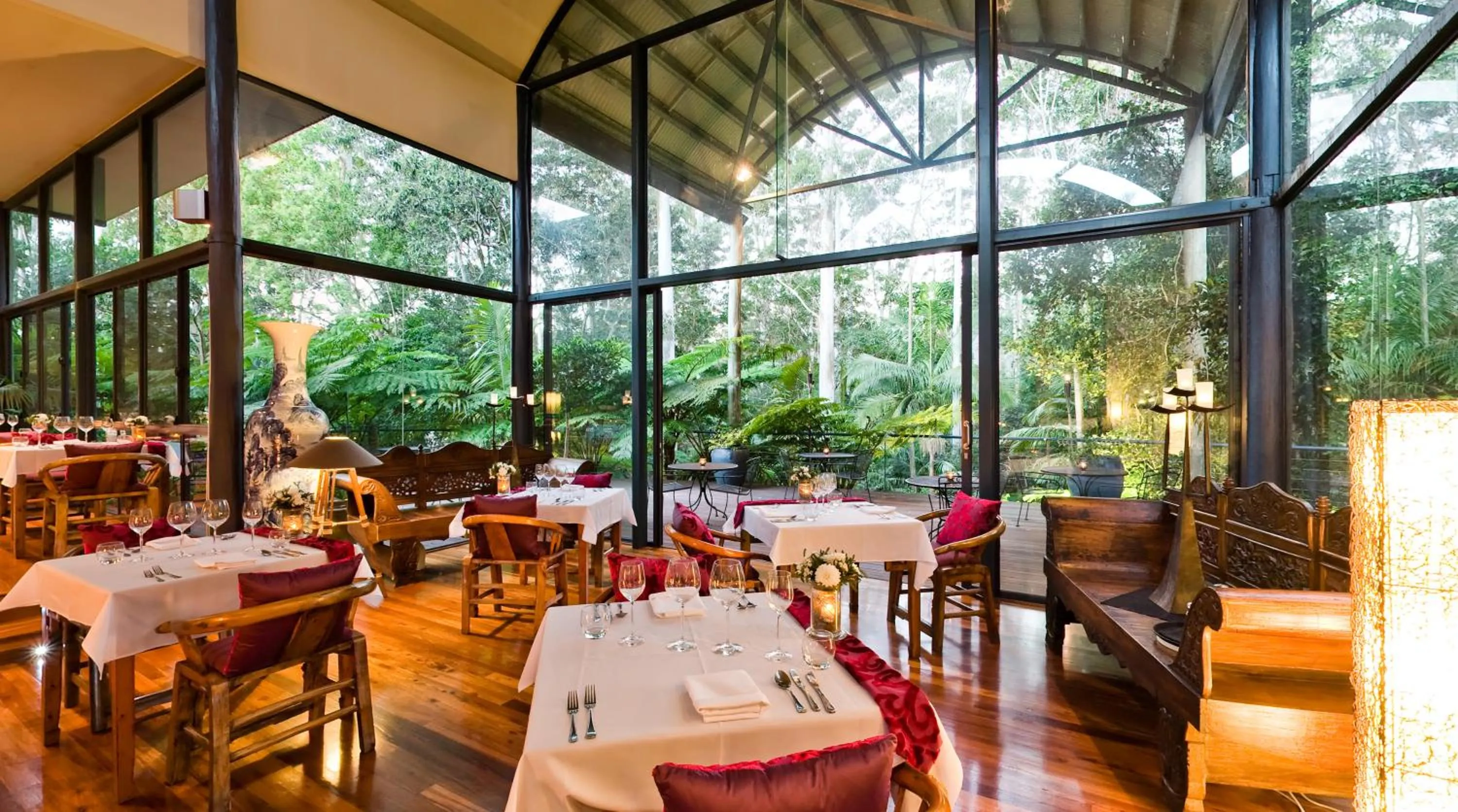 Restaurant/places to eat in Pethers Rainforest Retreat