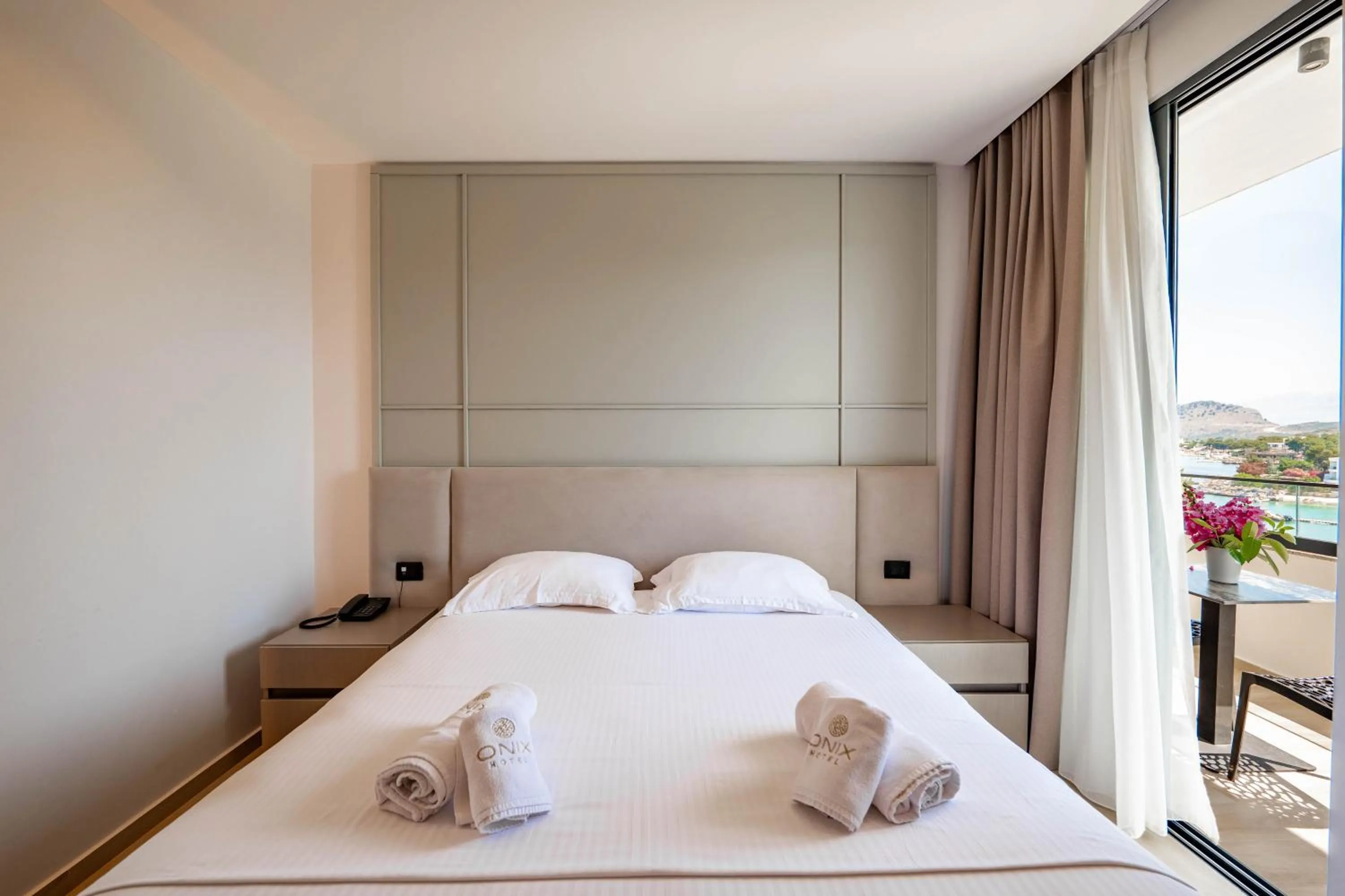 Bedroom, Bed in Hotel Boutique Onix