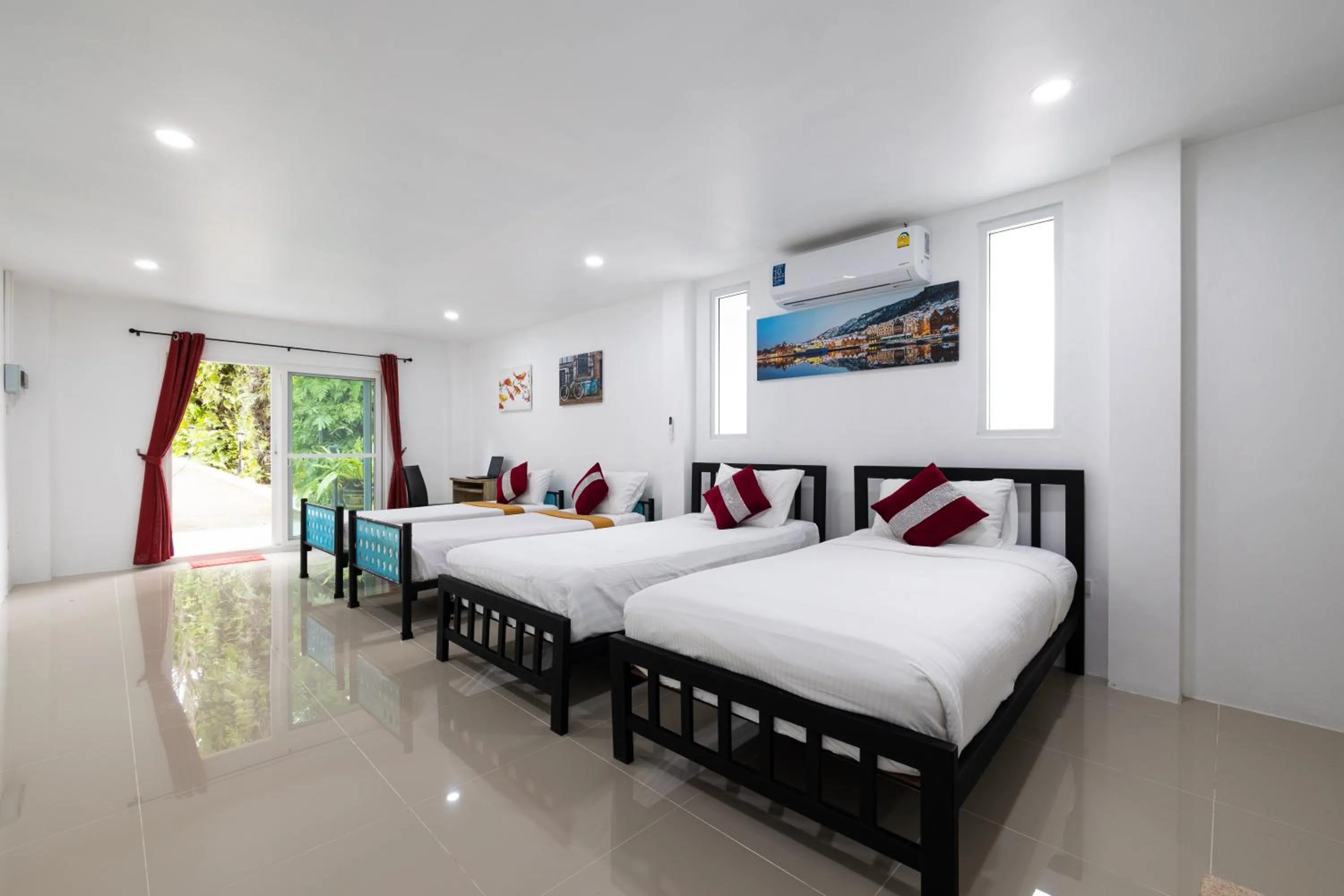 Bedroom, Bed in Chalong - 10 BR Private Pool Villa - Villa Nap Dau - Phuket