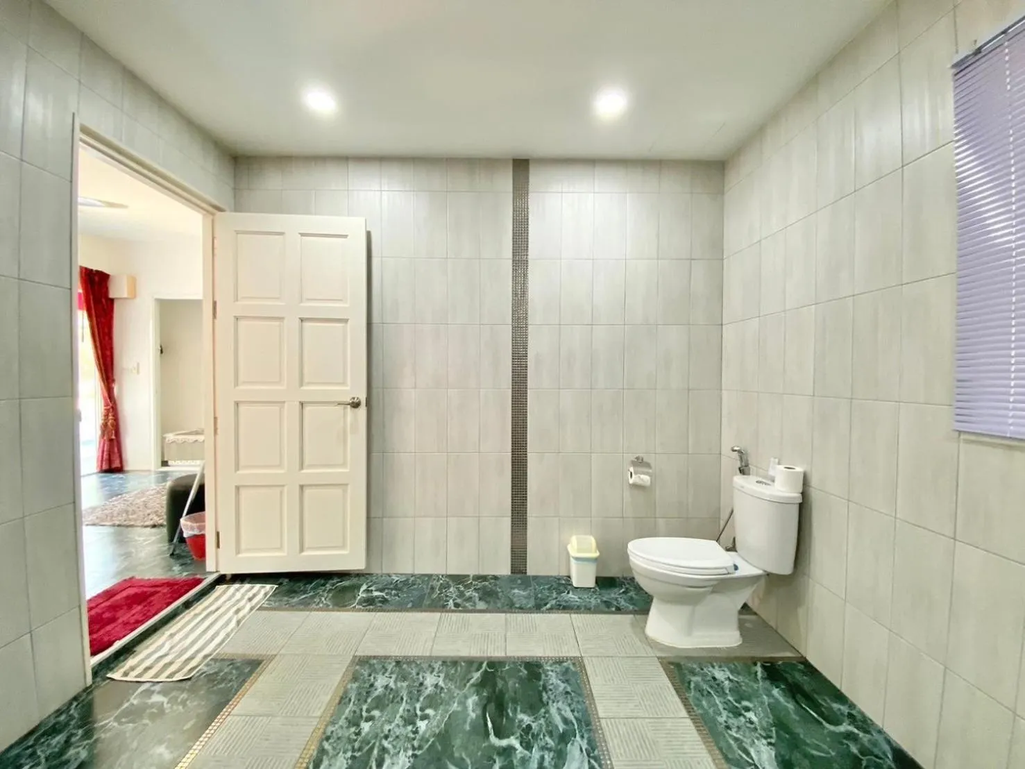 Toilet in Chalong - 10 BR Private Pool Villa - Villa Nap Dau - Phuket