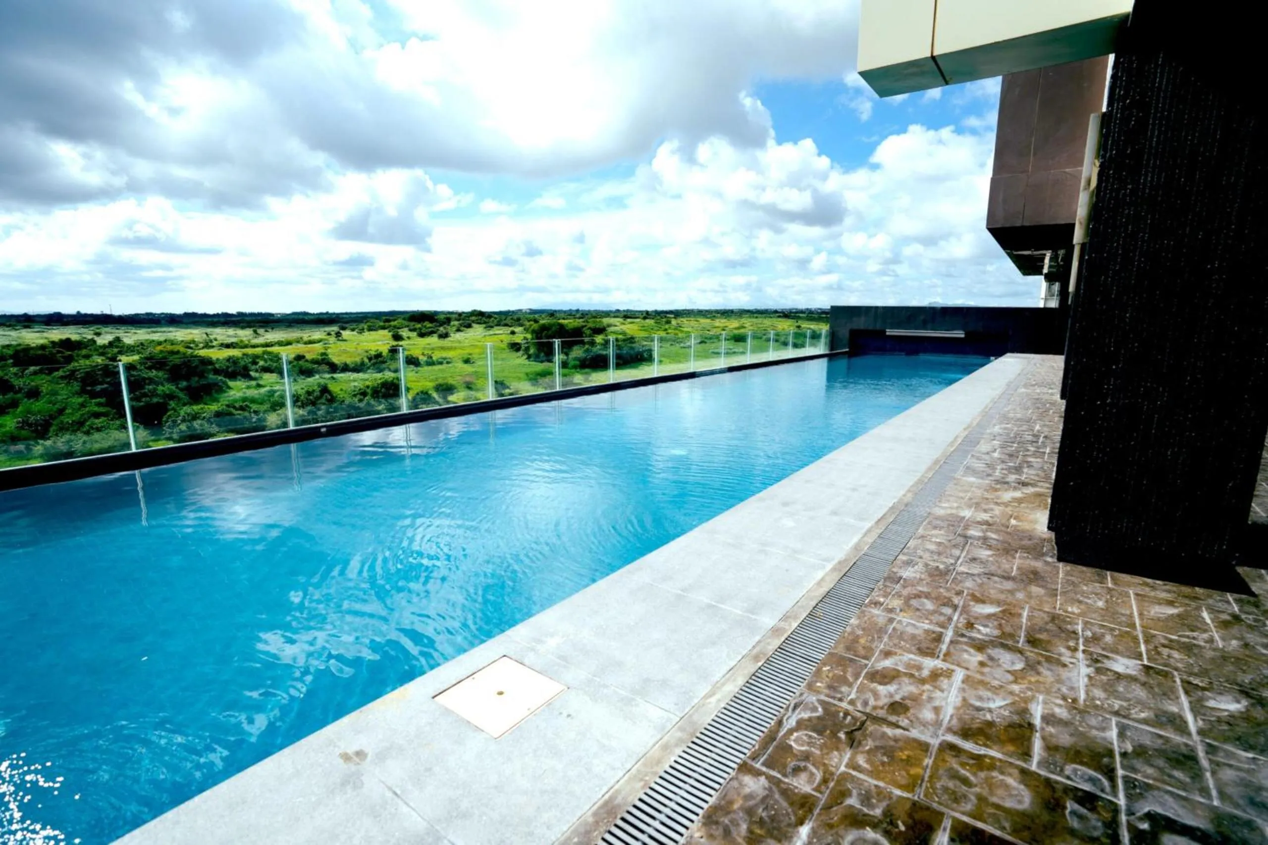 Elijah Hotel Dasmarinas City Cavite