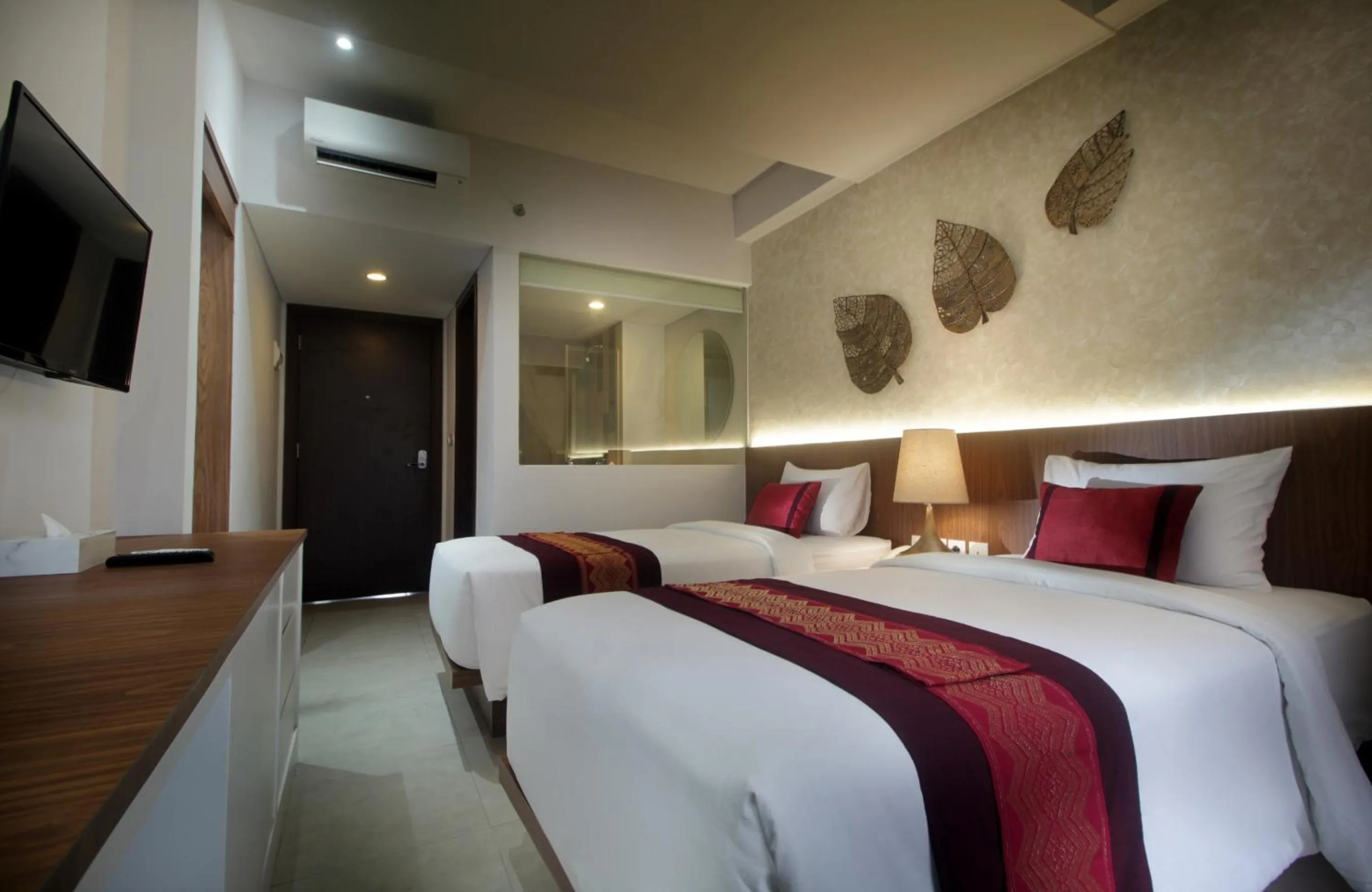 Bed in Nadi Hotel Legian