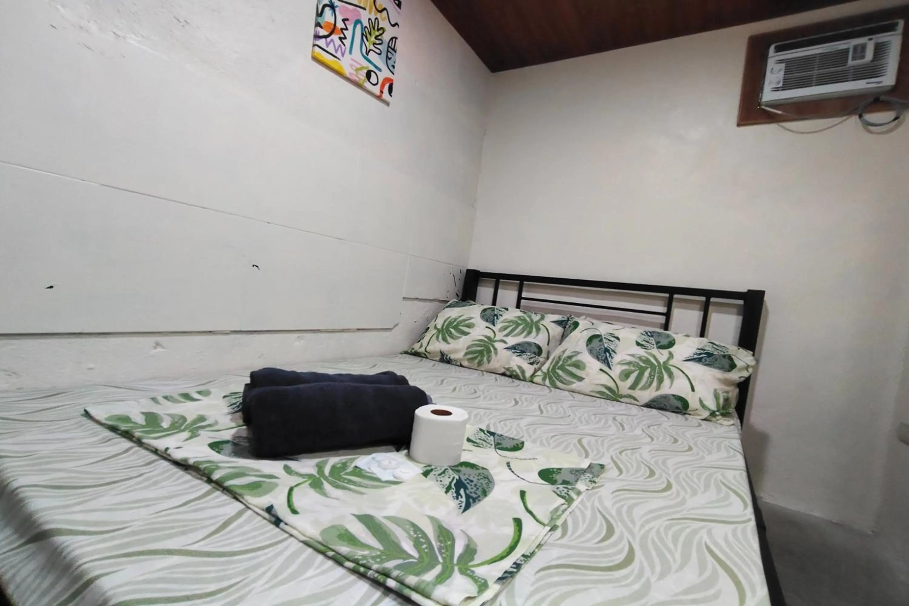 Bed in La Ud Lounge and Hostel