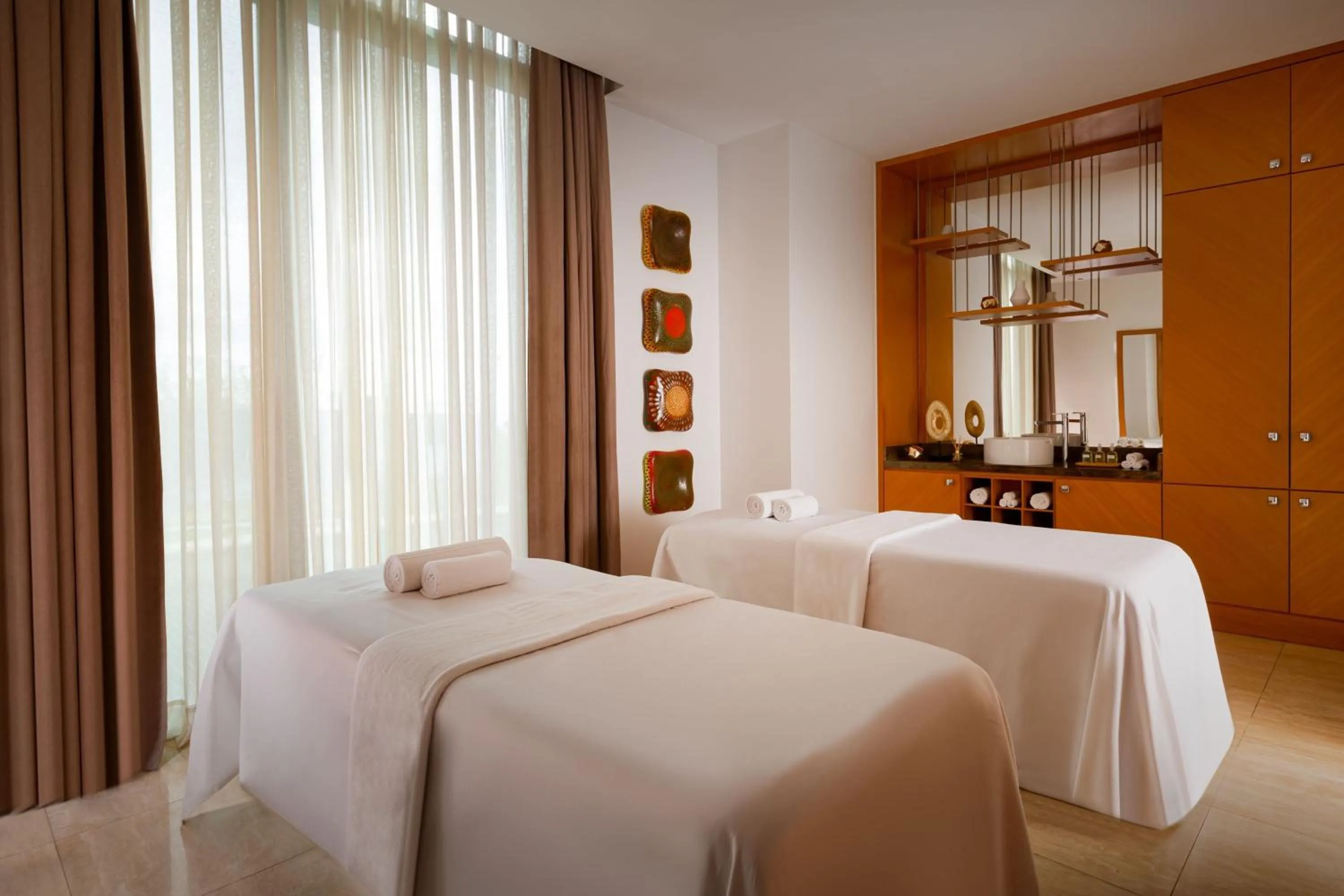 Spa and wellness centre/facilities, Bed in Baku Marriott Hotel Boulevard