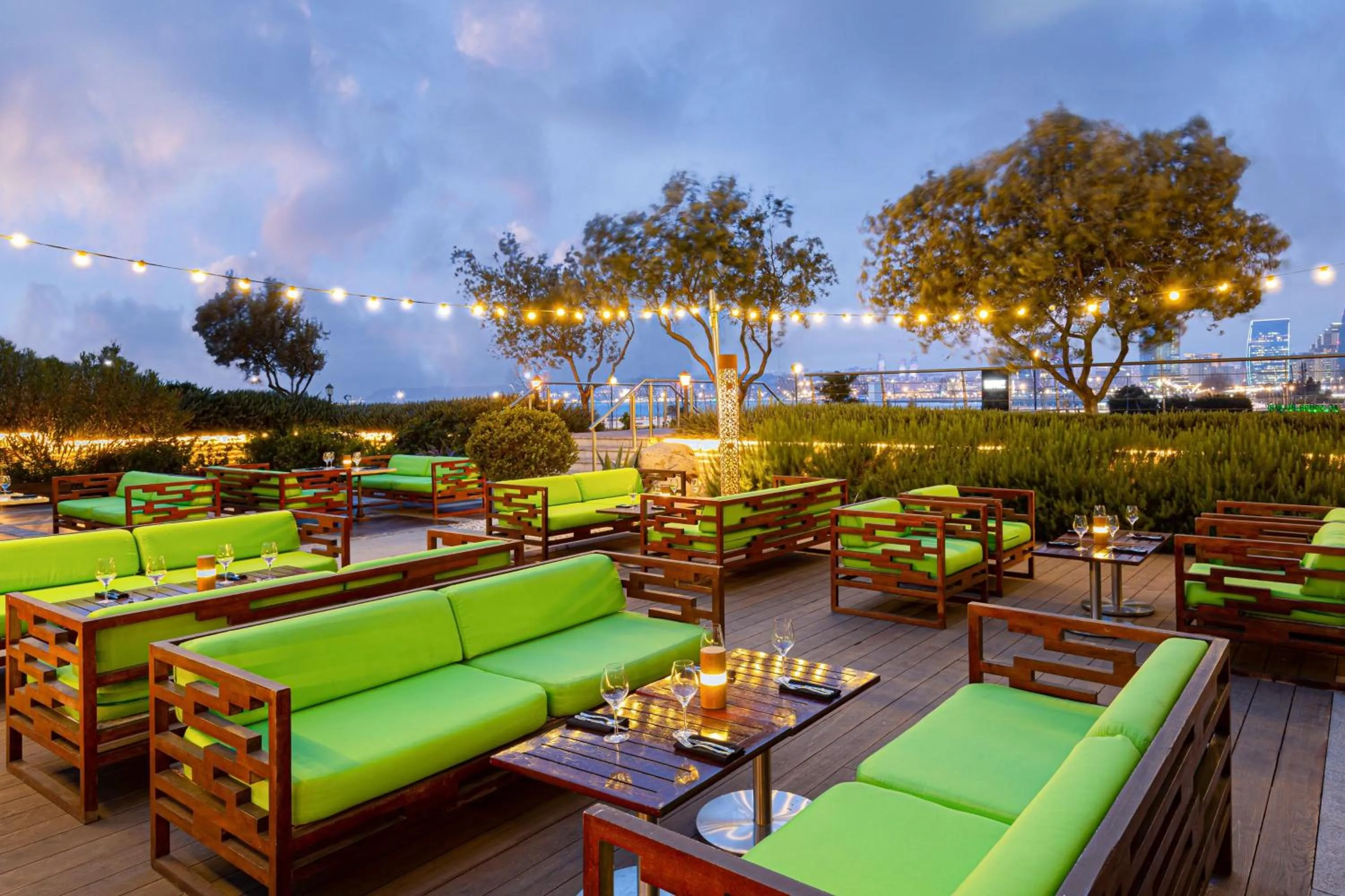 Restaurant/places to eat in Baku Marriott Hotel Boulevard