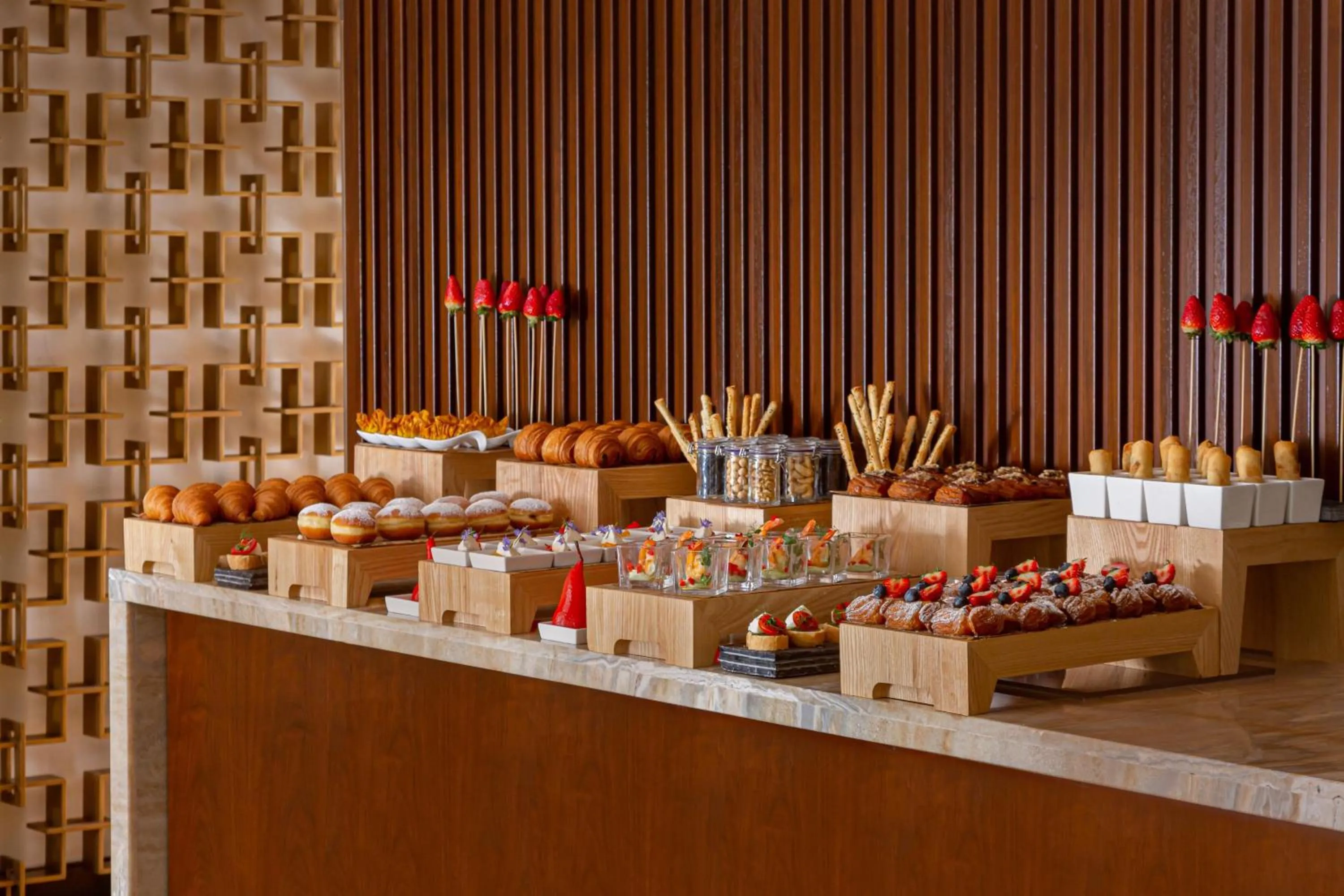 Restaurant/places to eat in Baku Marriott Hotel Boulevard