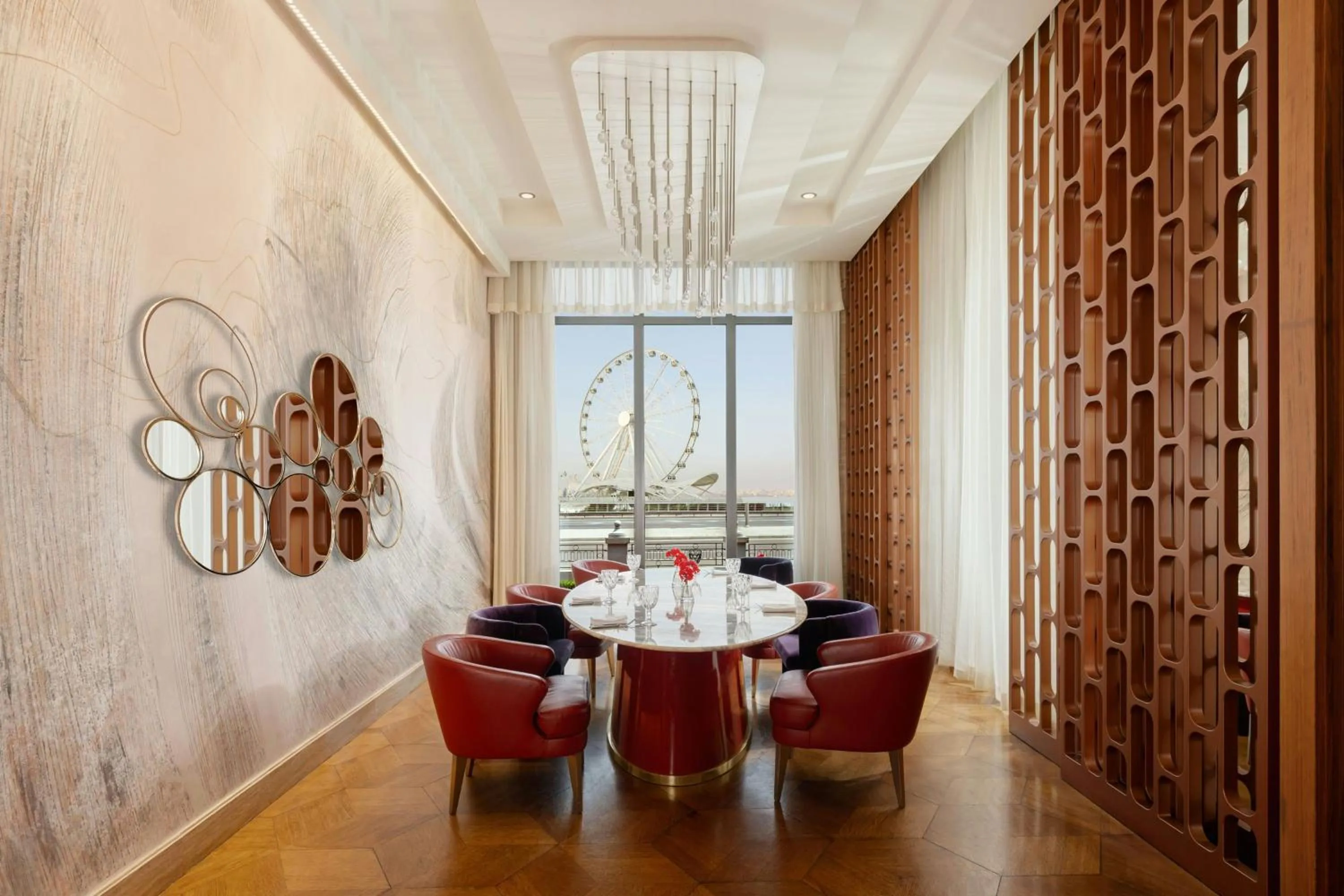 Restaurant/places to eat in Sheraton Baku Intourist