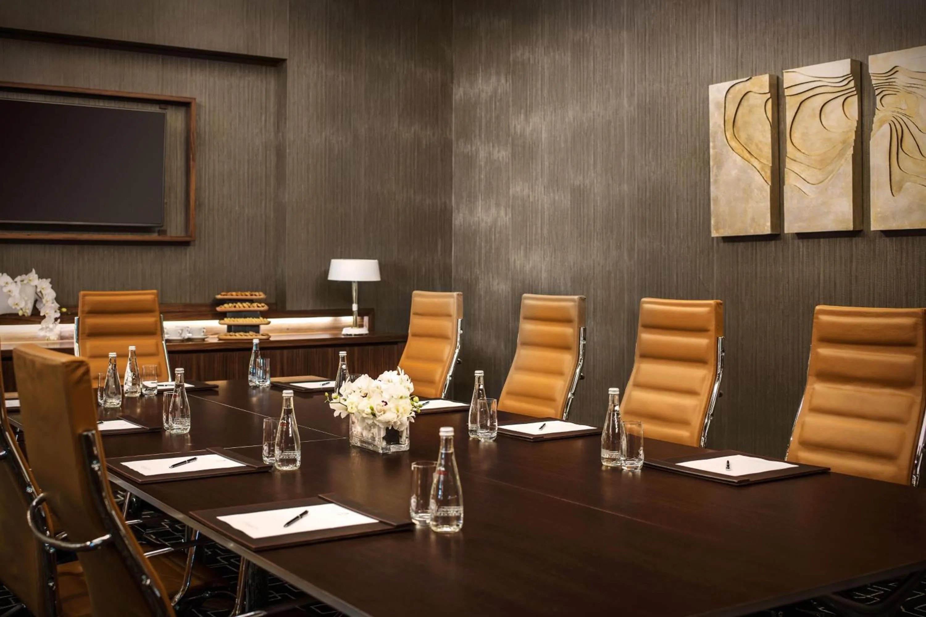 Meeting/conference room in Sheraton Baku Intourist