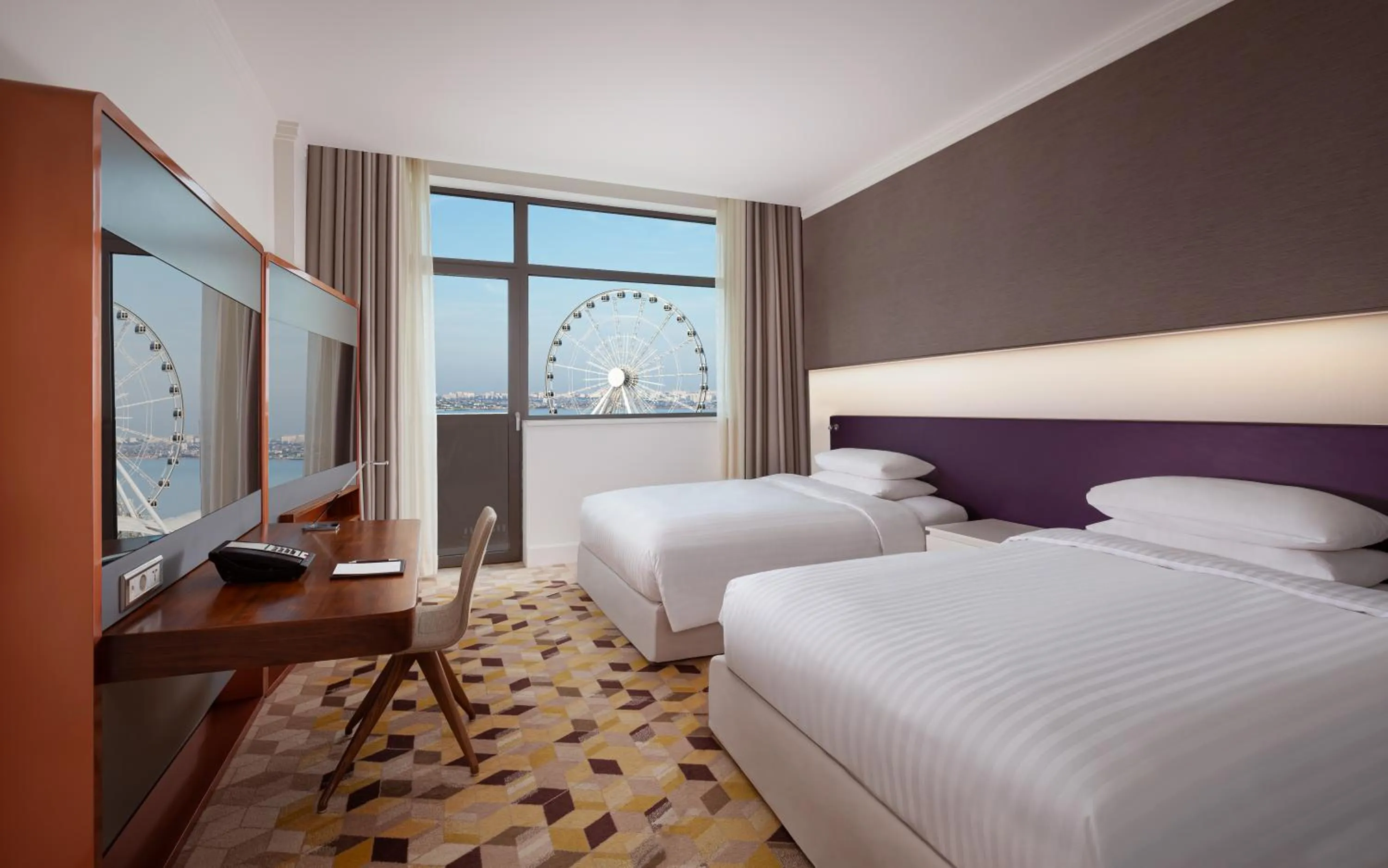 Bed in Sheraton Baku Intourist