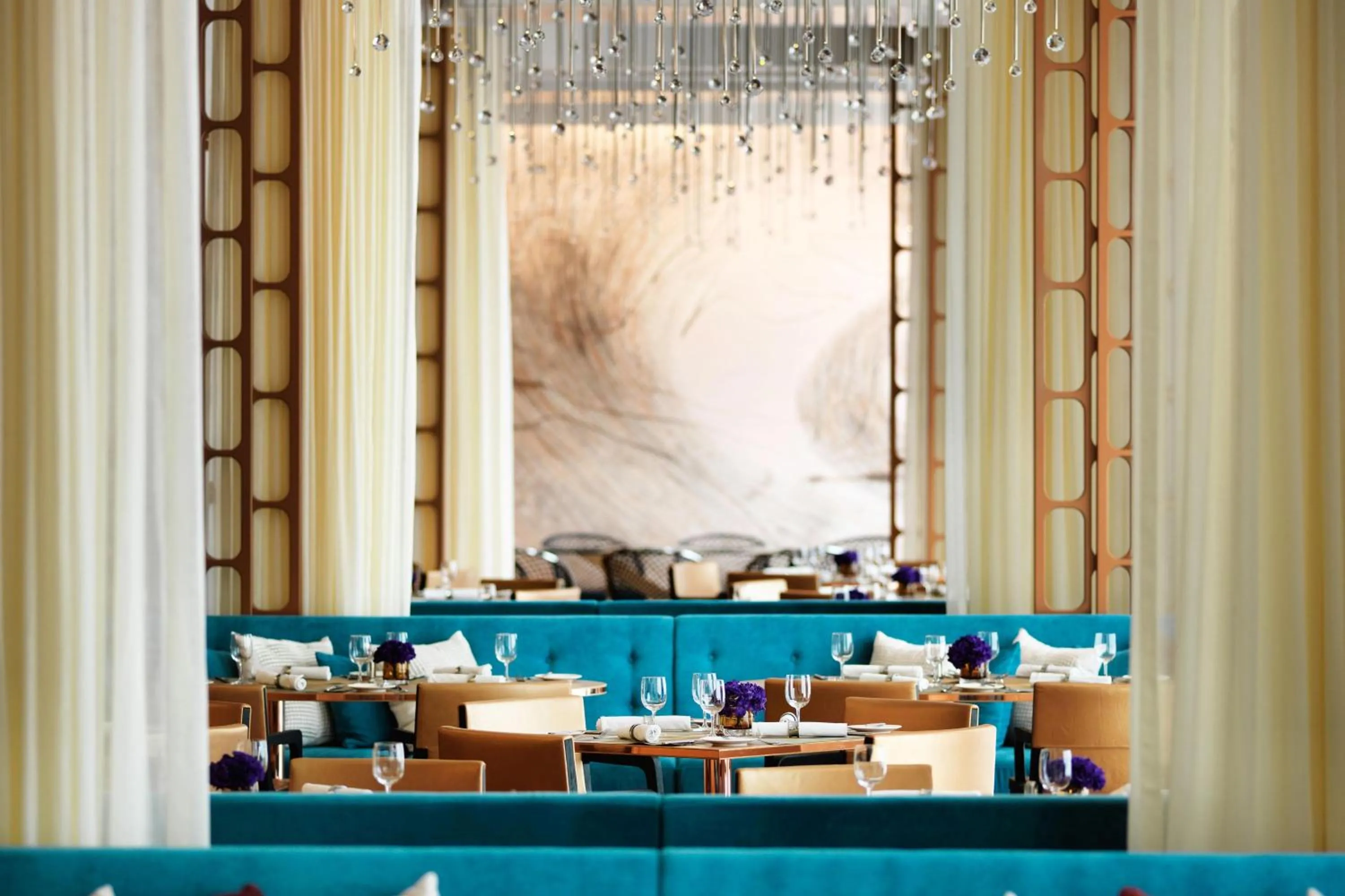 Restaurant/places to eat in Sheraton Baku Intourist