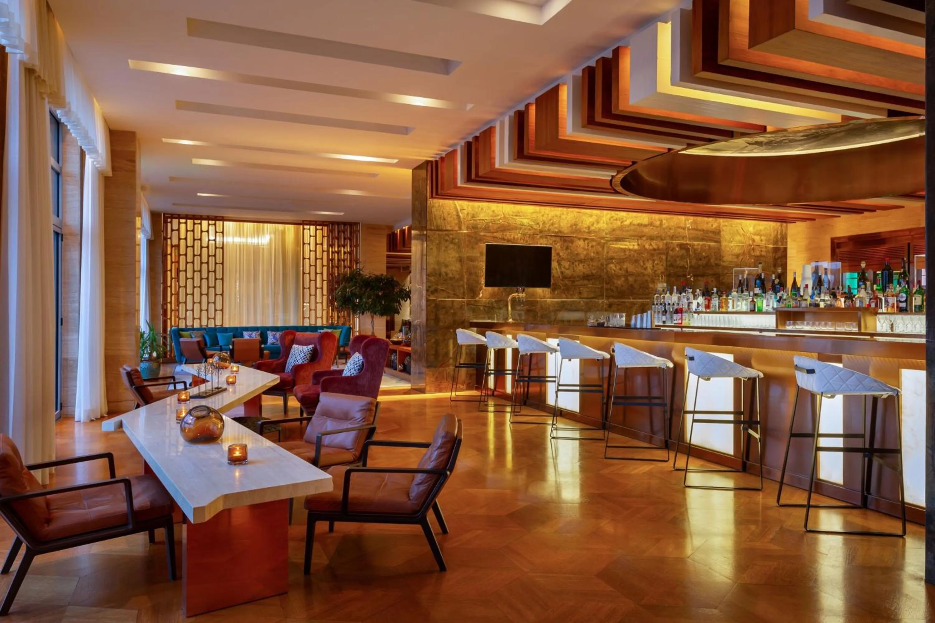 Lounge or bar in Sheraton Baku Intourist