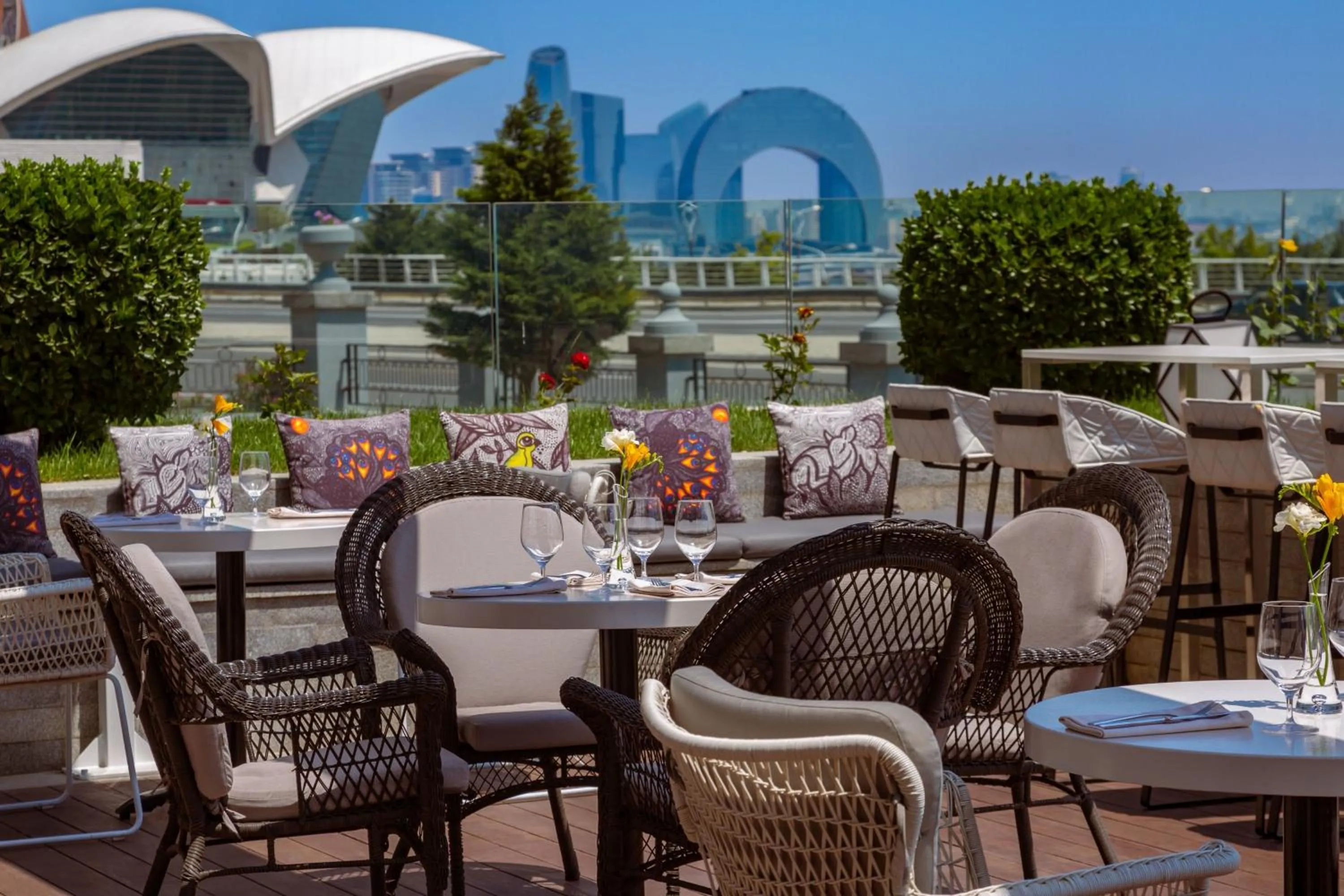 Restaurant/places to eat in Sheraton Baku Intourist