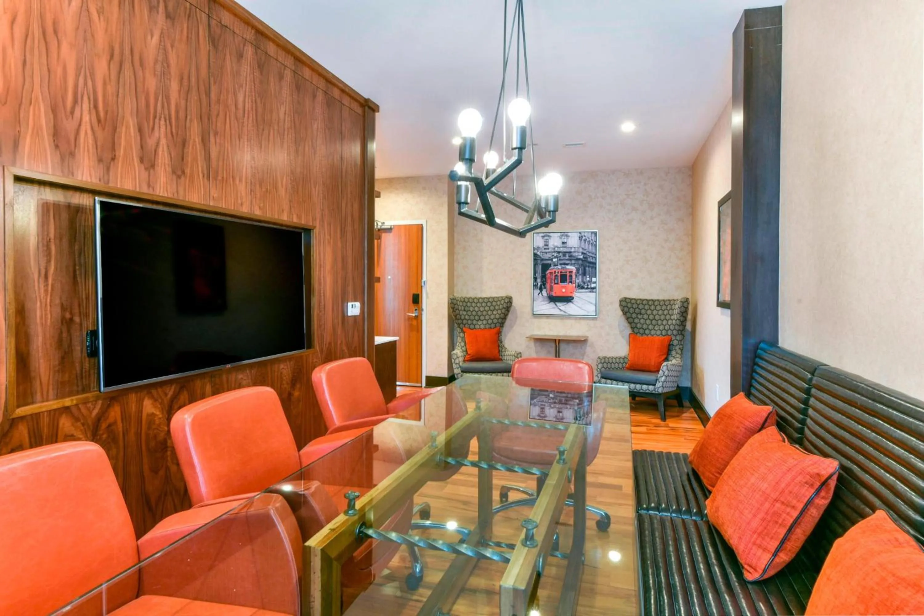 Meeting/conference room in SpringHill Suites by Marriott Wilmington Wrightsville Beach