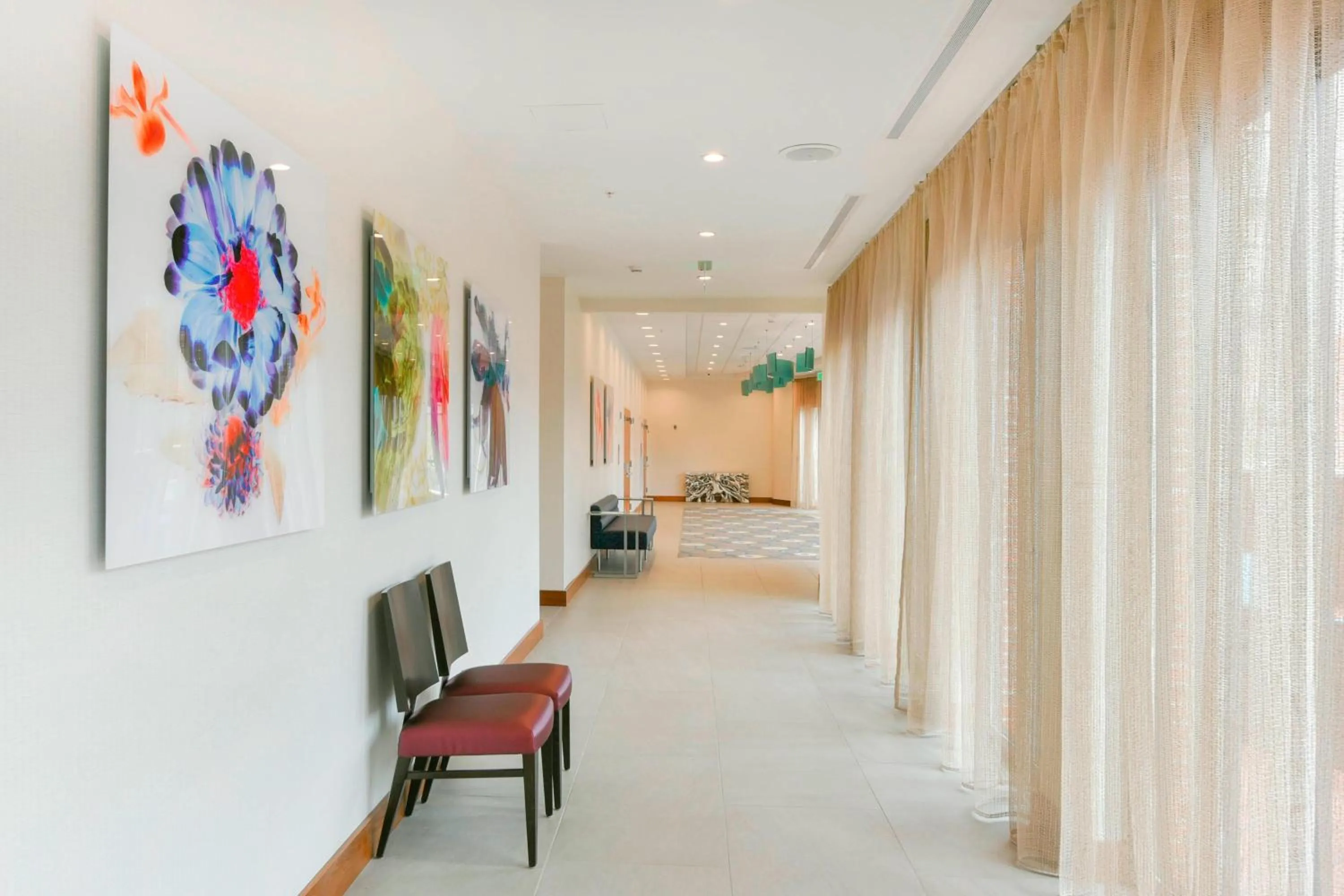 Meeting/conference room in SpringHill Suites by Marriott Wilmington Wrightsville Beach