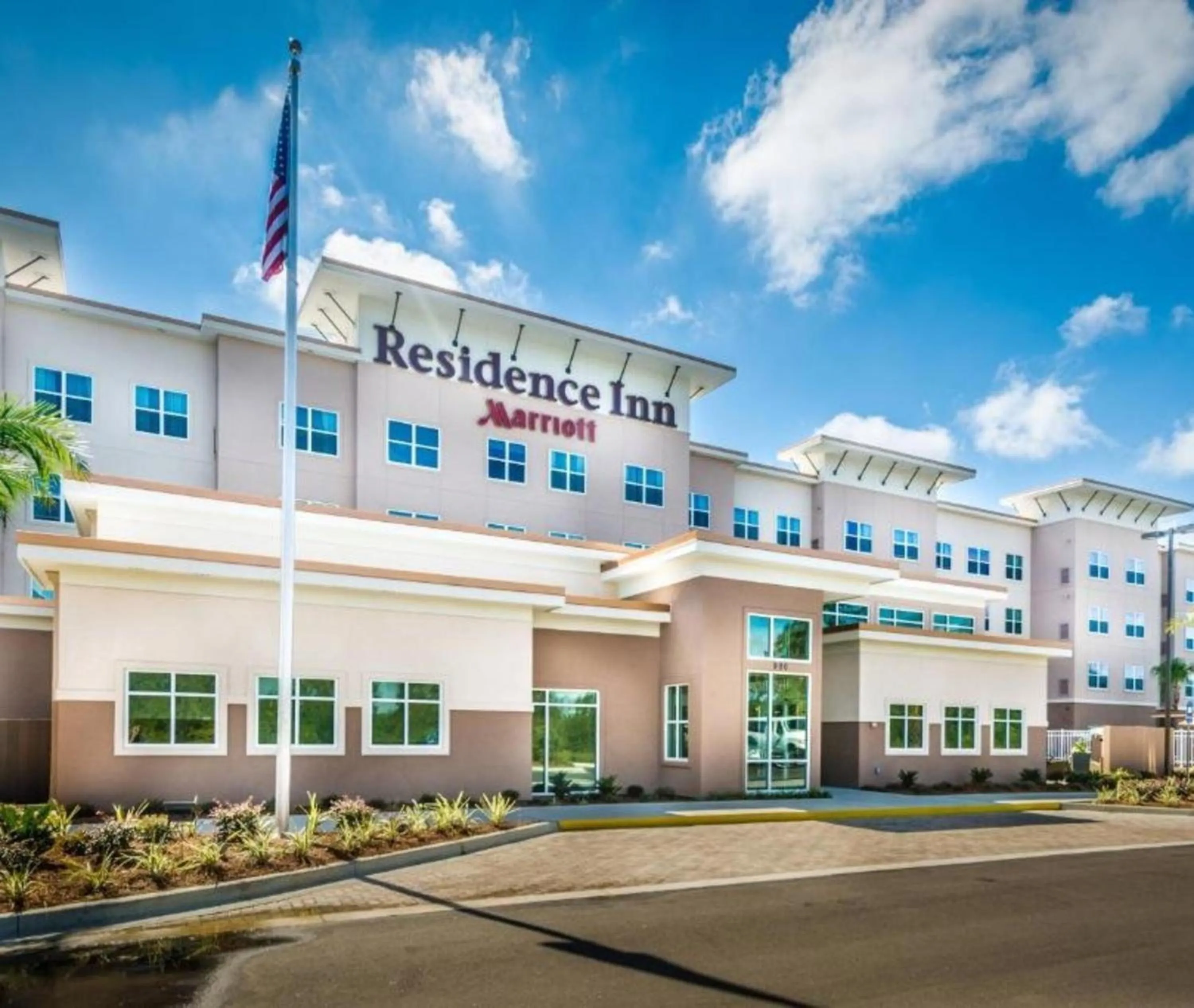 Property building in Residence Inn by Marriott Savannah Airport